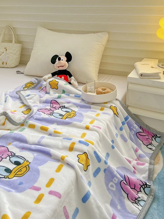 Disney qahramonlari tushirilgan plash