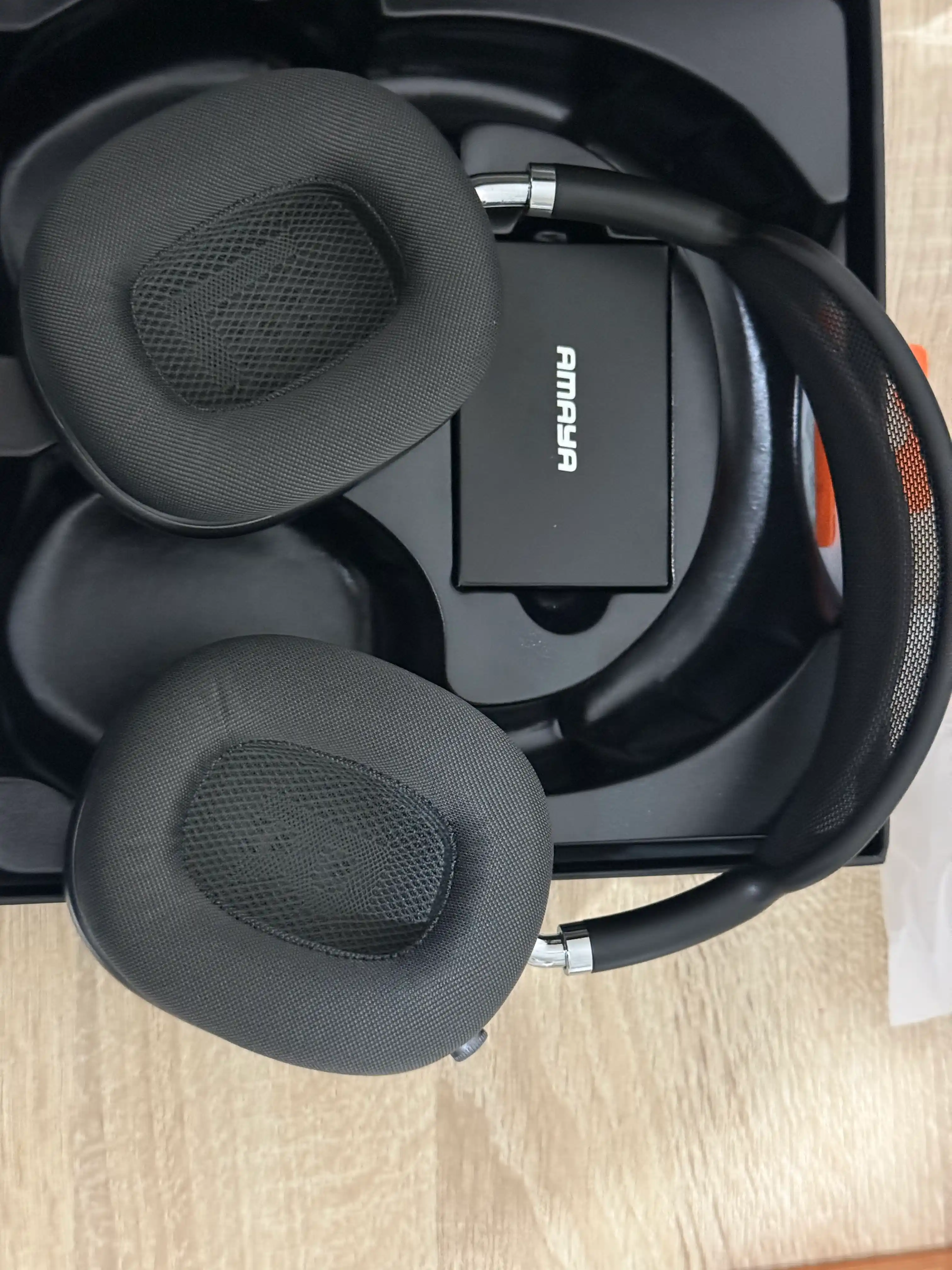AMAYA 680M Bluetooth Naushnik, ANC Shovqinni Bostirish, Kuchli Extra Bass, Qora