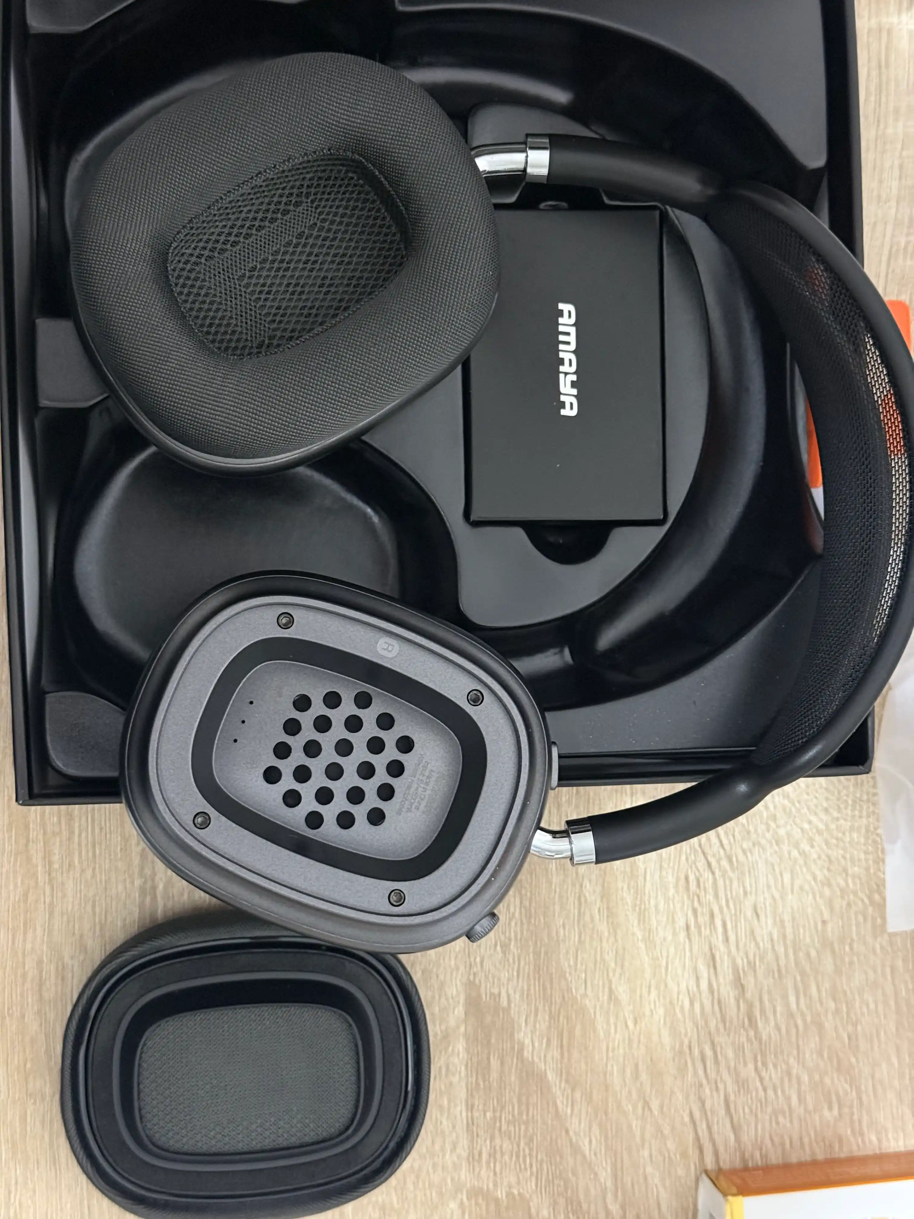 AMAYA 680M Bluetooth Naushnik, ANC Shovqinni Bostirish, Kuchli Extra Bass, Qora
