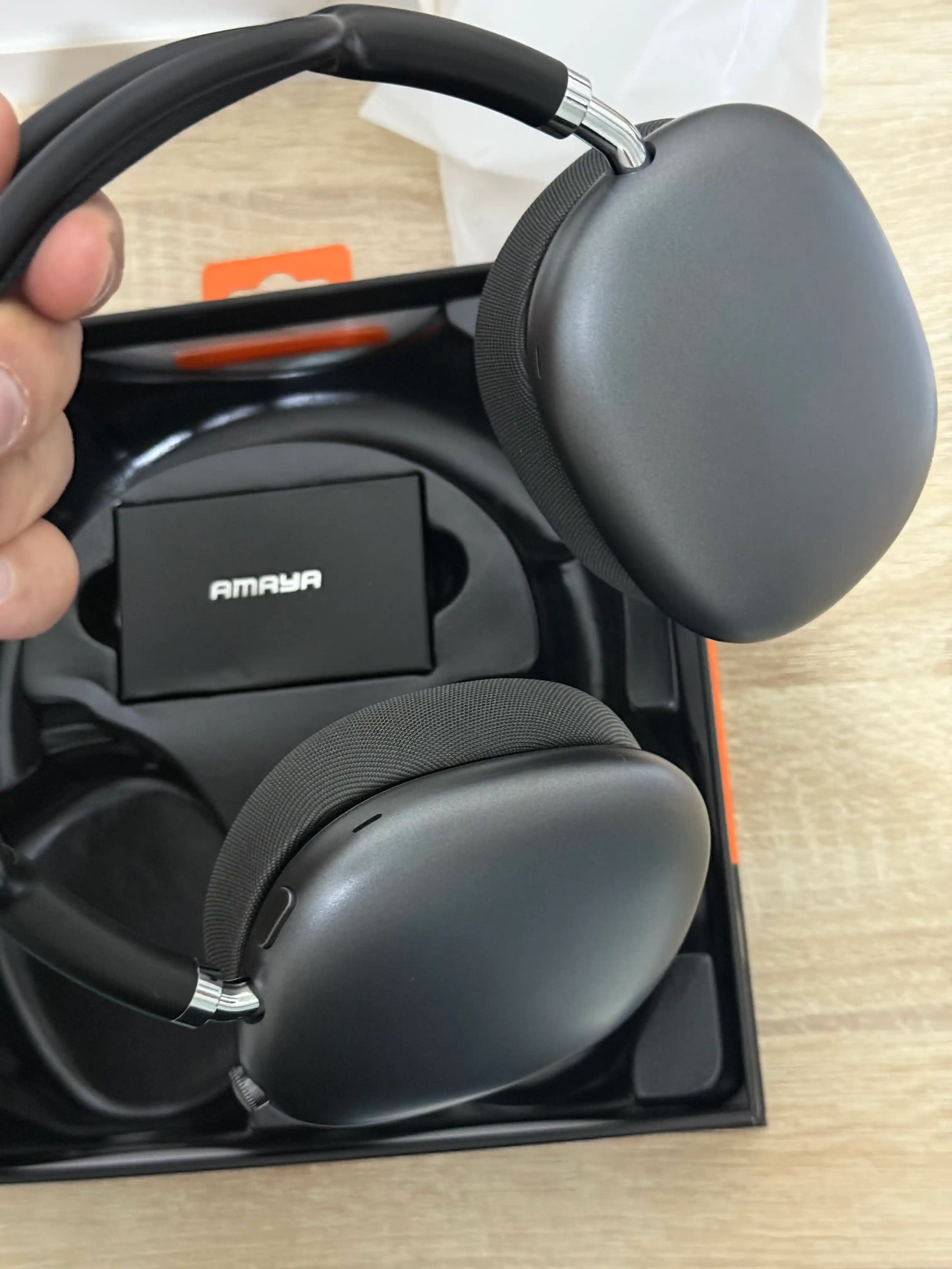 AMAYA 680M Bluetooth Naushnik, ANC Shovqinni Bostirish, Kuchli Extra Bass, Qora