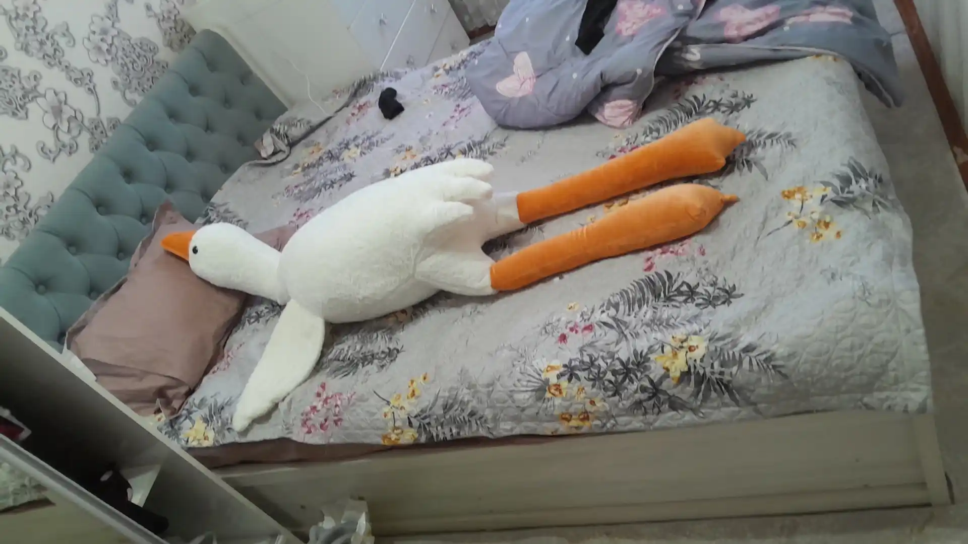 "Goose Hug" o'yinchoq yostig'i - har bir quchoqda yumshoqlik, qulaylik va iliqlik