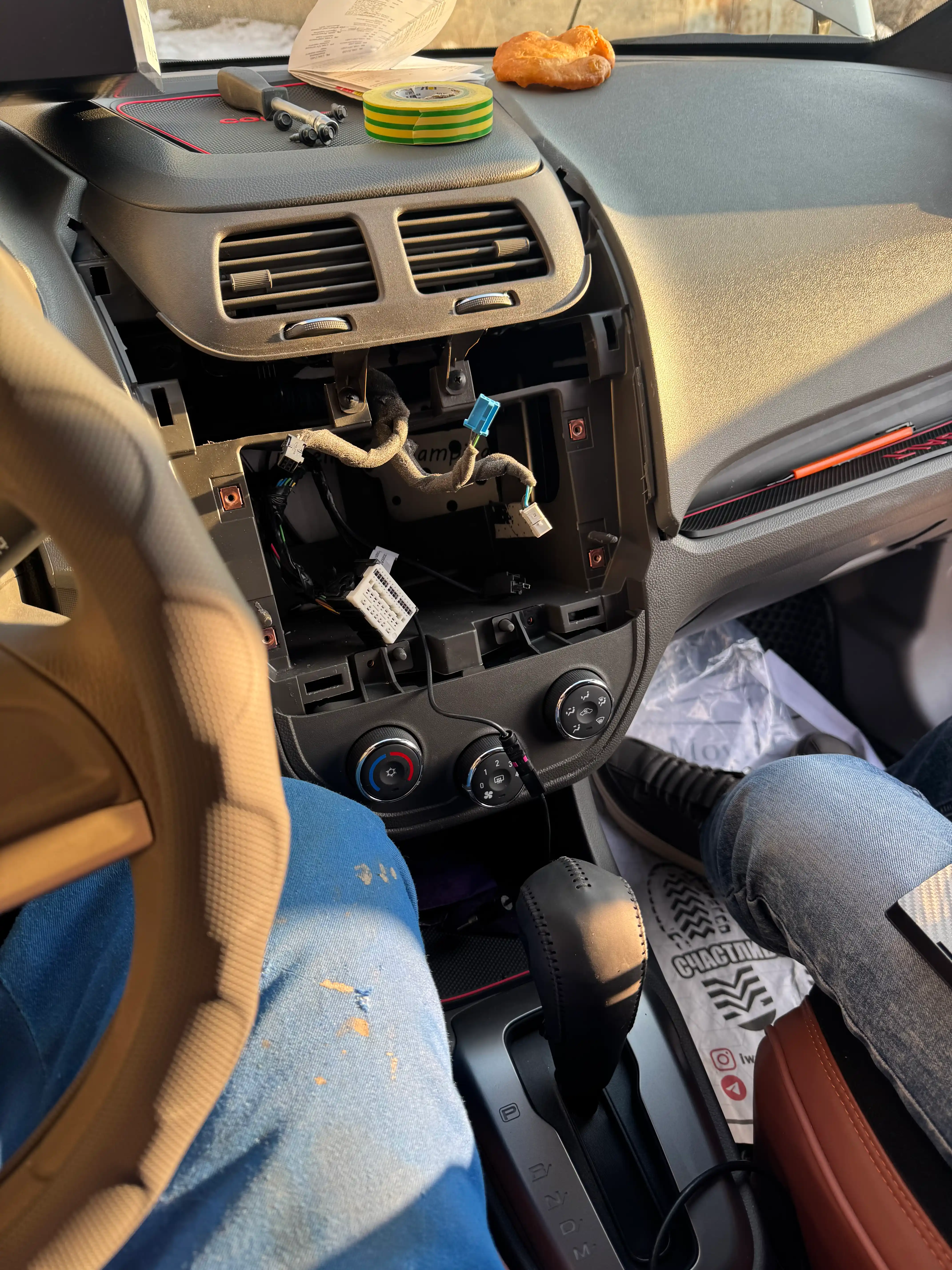Автомонитор Teyes CC3L 4G+Wi-Fi, 9.0", 10.2", 4+32ГБ, 4+64ГБ, со штекером