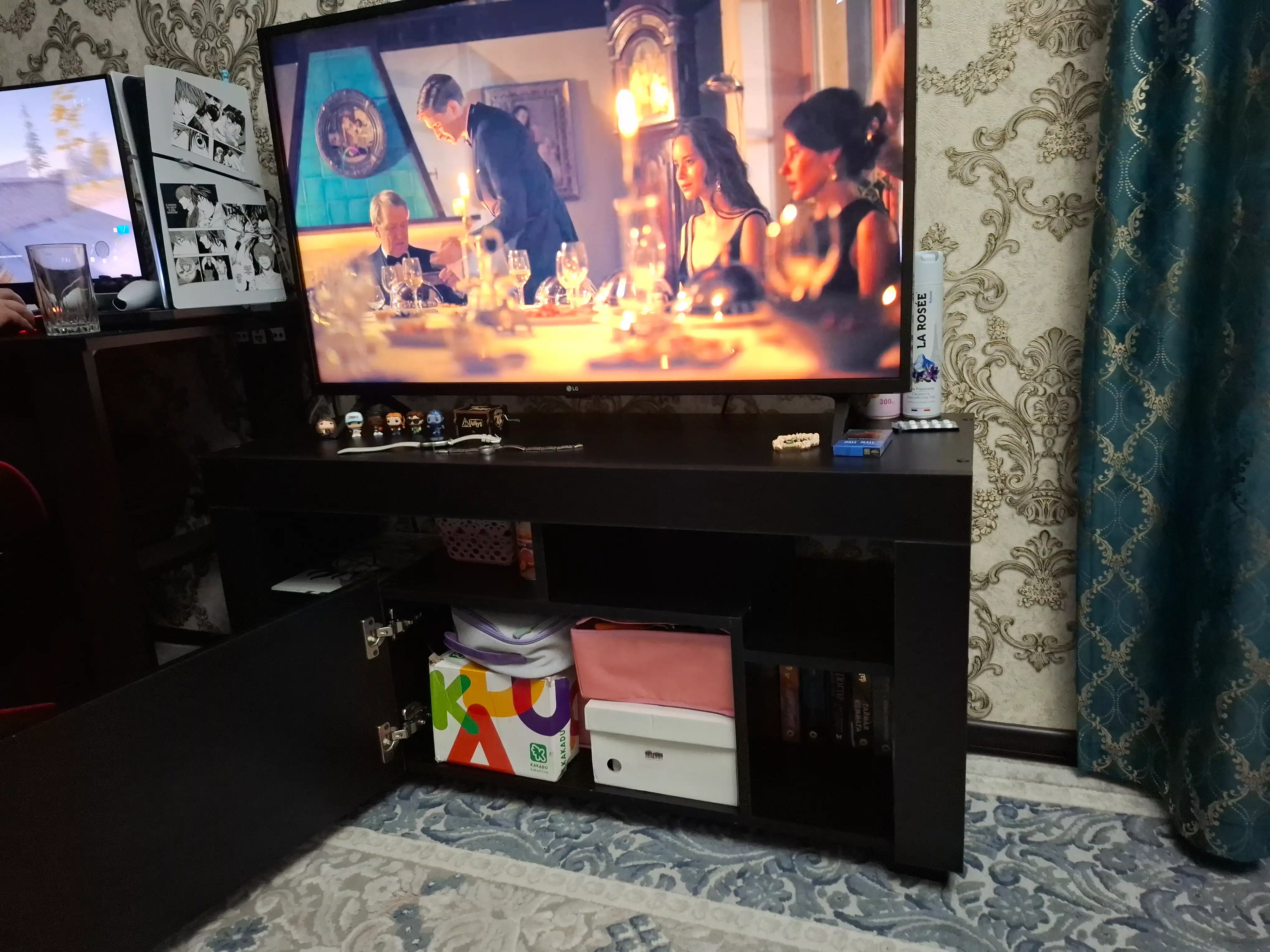 Televizor uchun tumba pоdstavka LEETO, polda turadigan, to'liq yig'ilgan, 110*55*35 см
