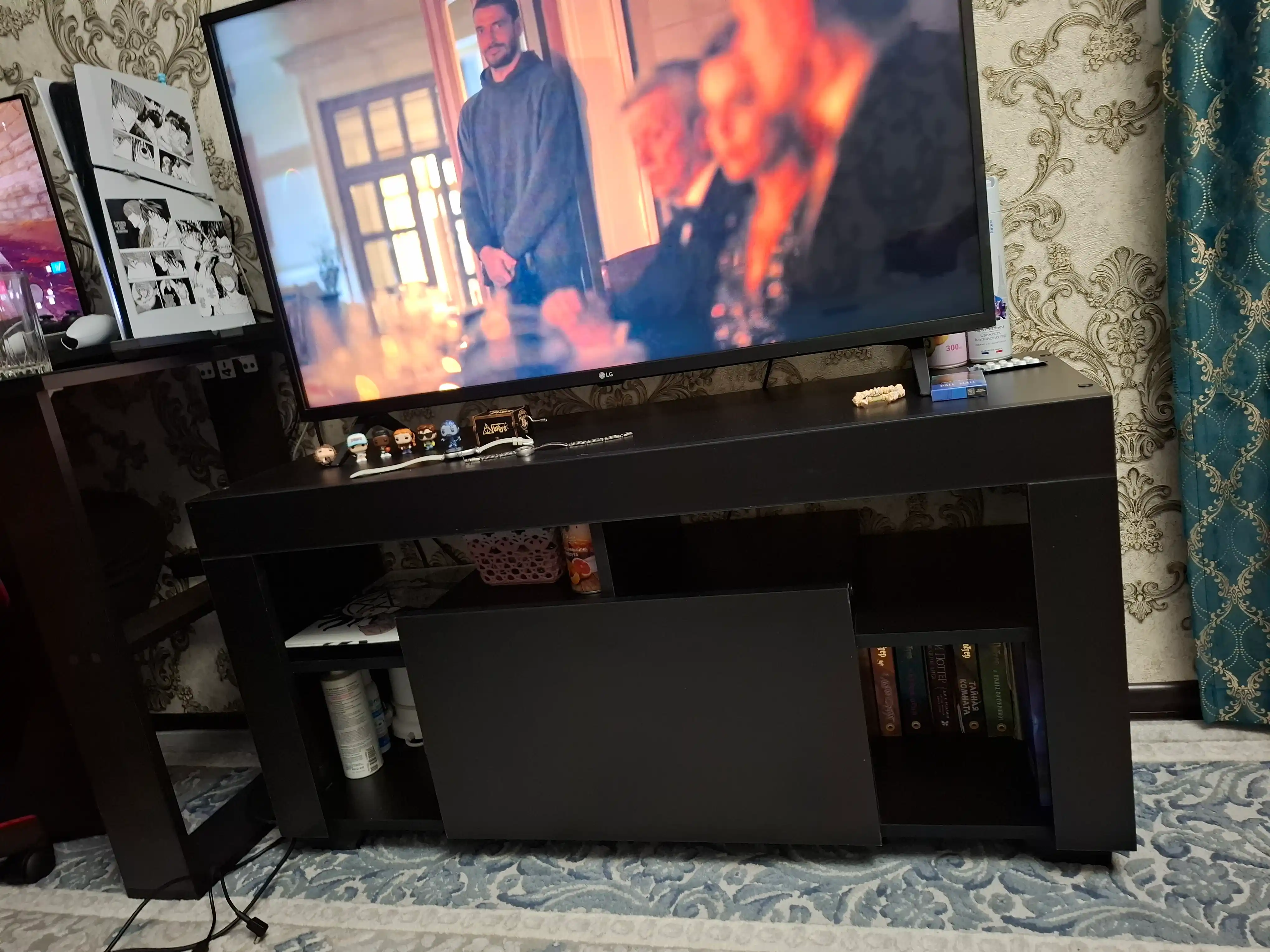 Televizor uchun tumba pоdstavka LEETO, polda turadigan, to'liq yig'ilgan, 110*55*35 см