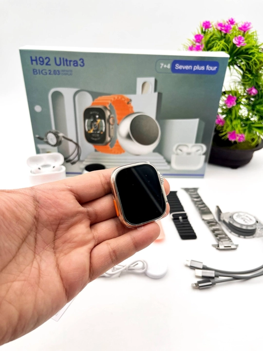 Smart Watch Ultra и Smart Watch 10, наушники Pods 2, ремешки 8–10 штук