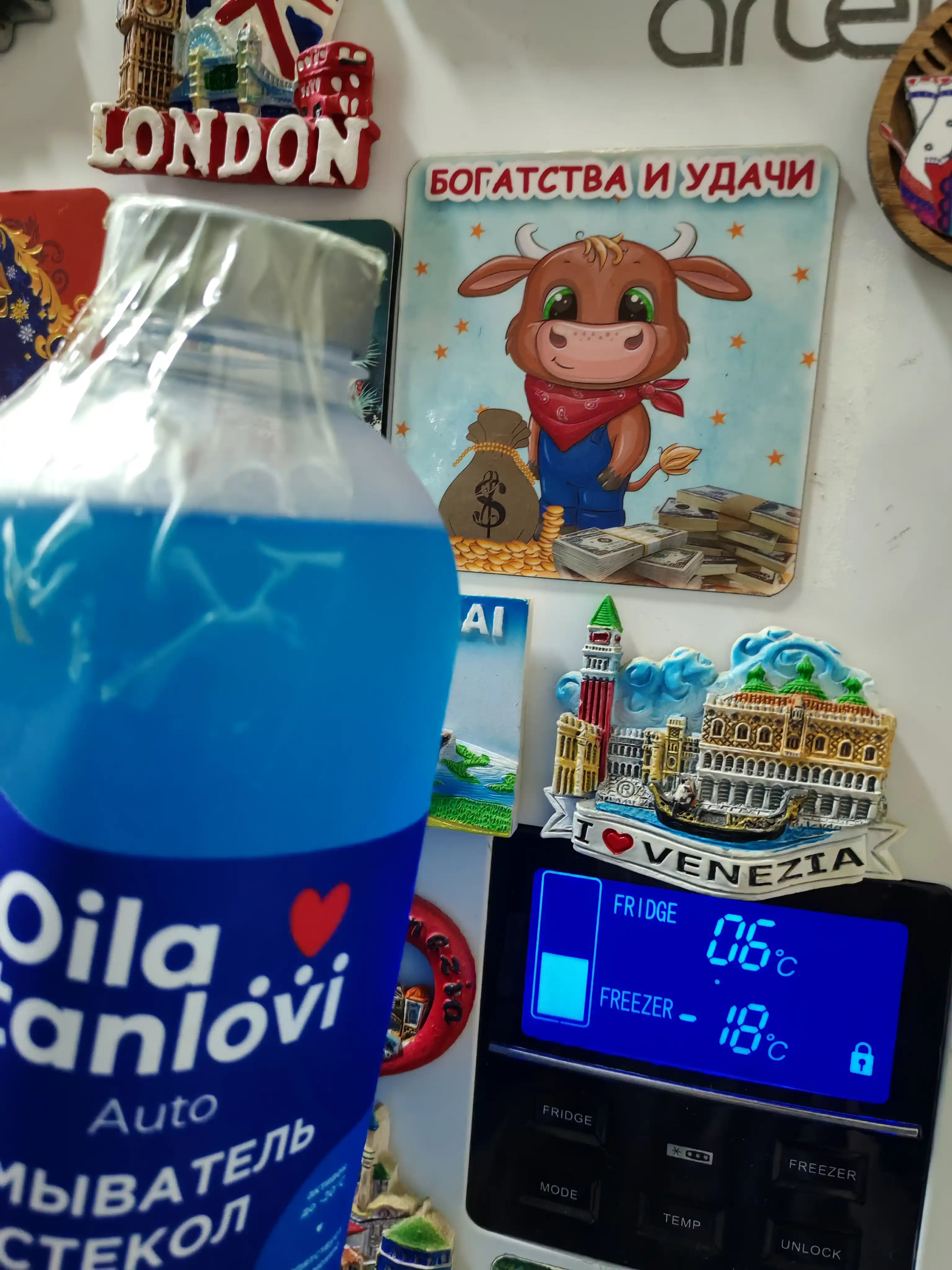 Avtomobil oynasini yuvish vositasi Oila Tanlovi, 1000 ml