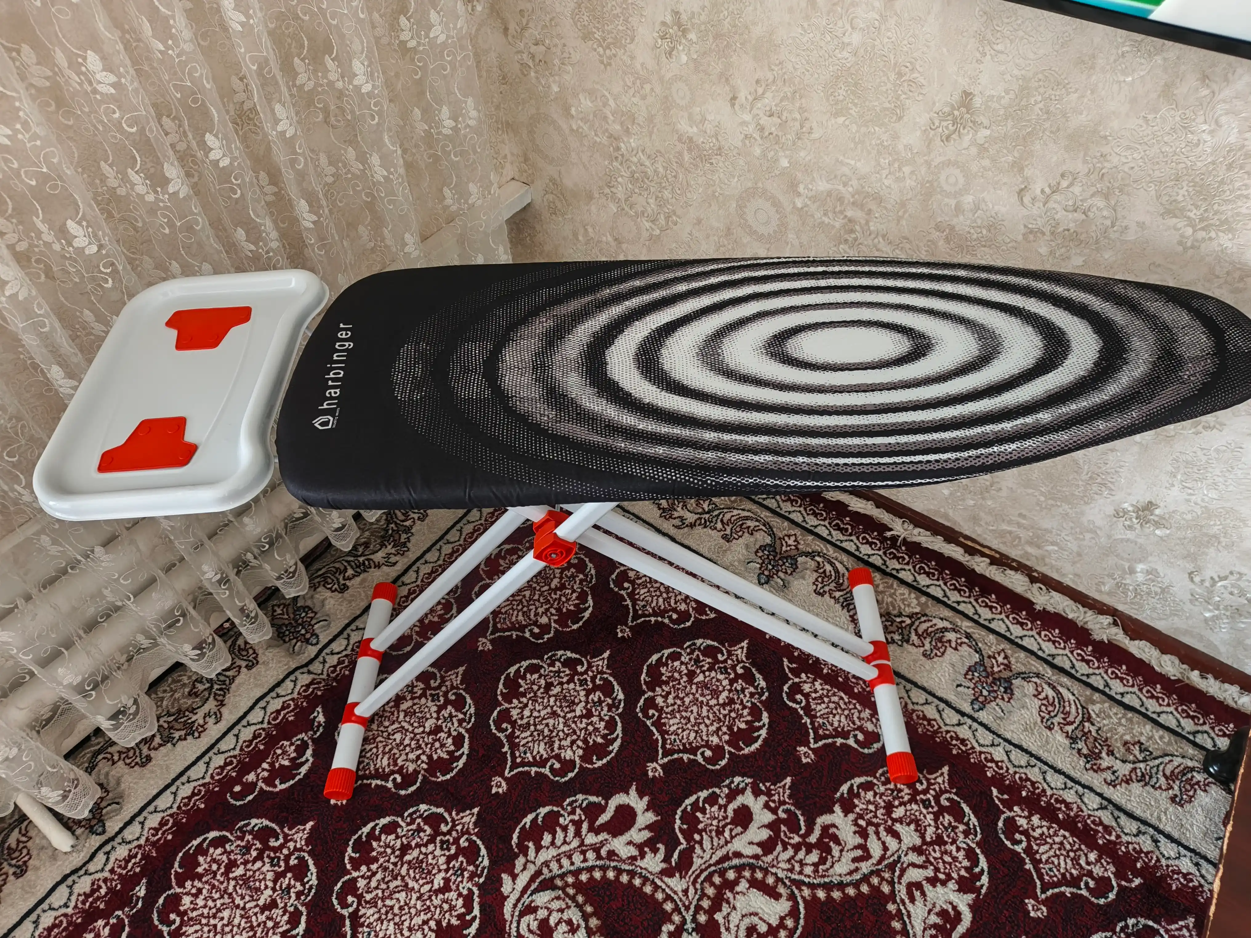 Dazmol doskasi Millennium PowerBoard, metall gladilka, rozetkali, 149*43 sm, Turkiya maxsuloti