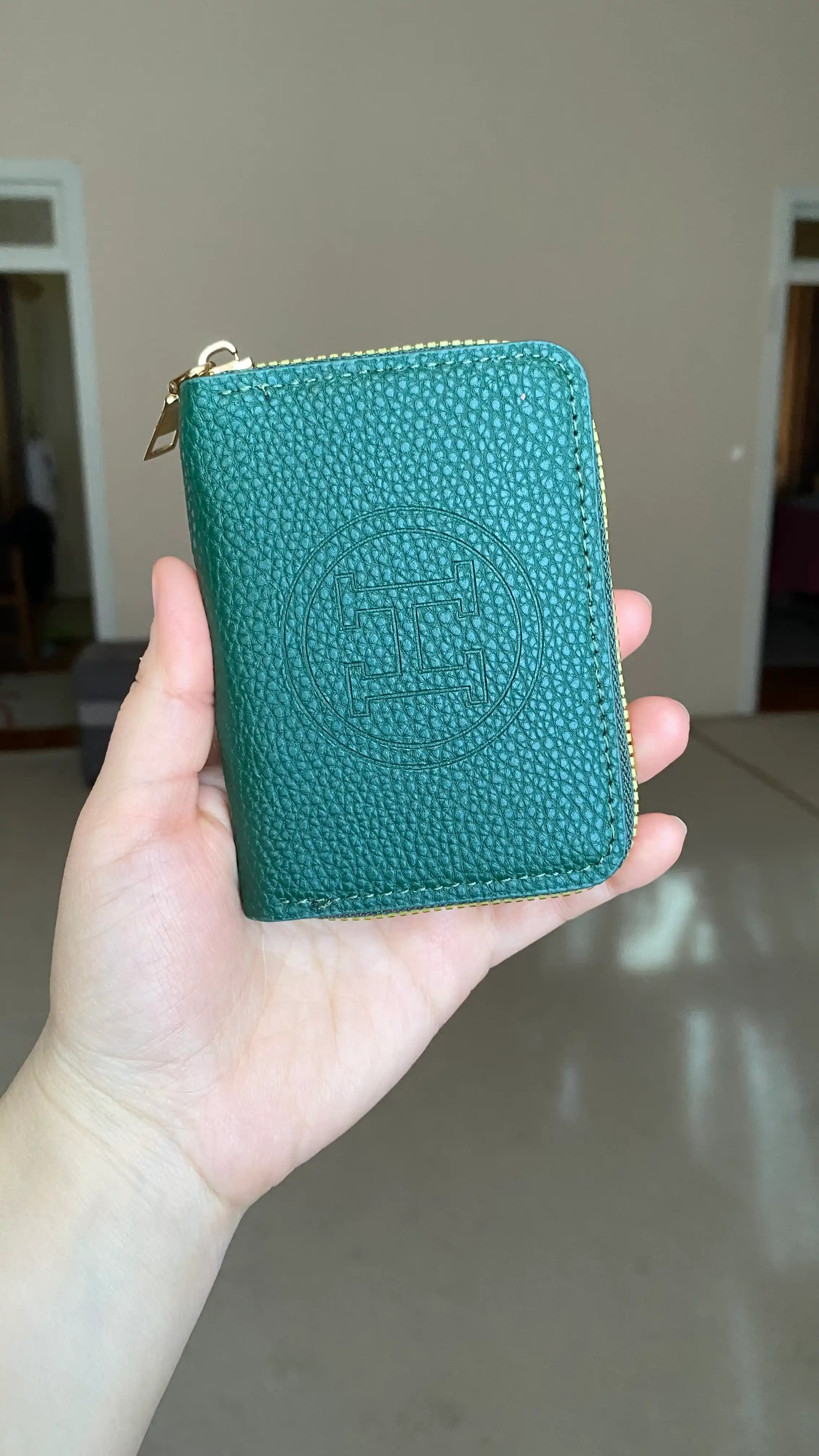 Universal mini hamyon, 11 ta bo'lim, RFID skanerlashdan himoya qilish