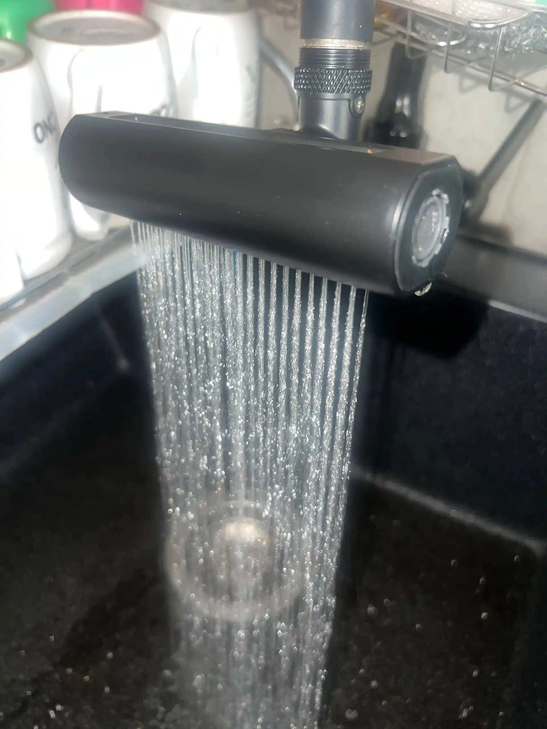 Baland kran nasadkasi, aerator, dush