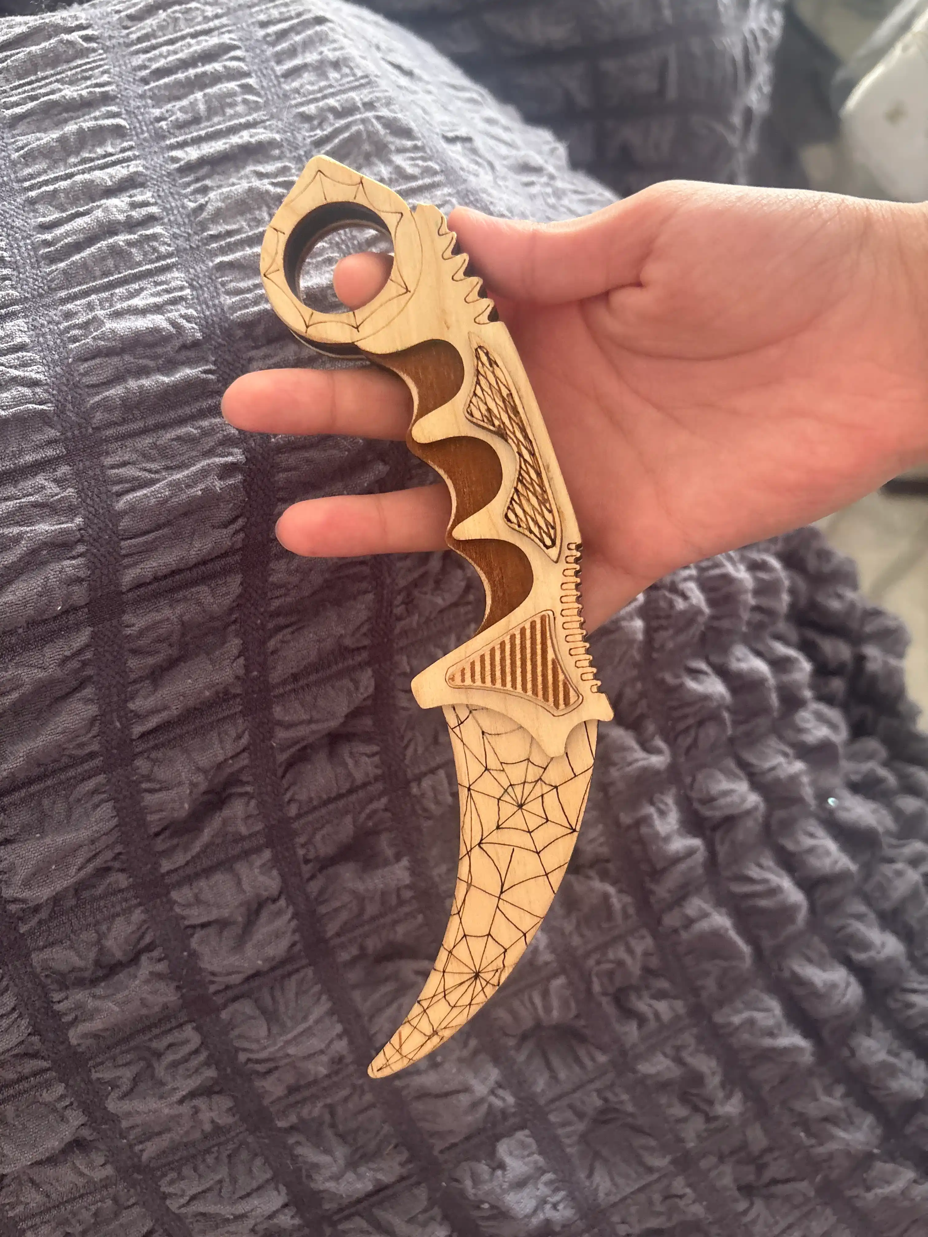 Нож игрушечный Kерамбит