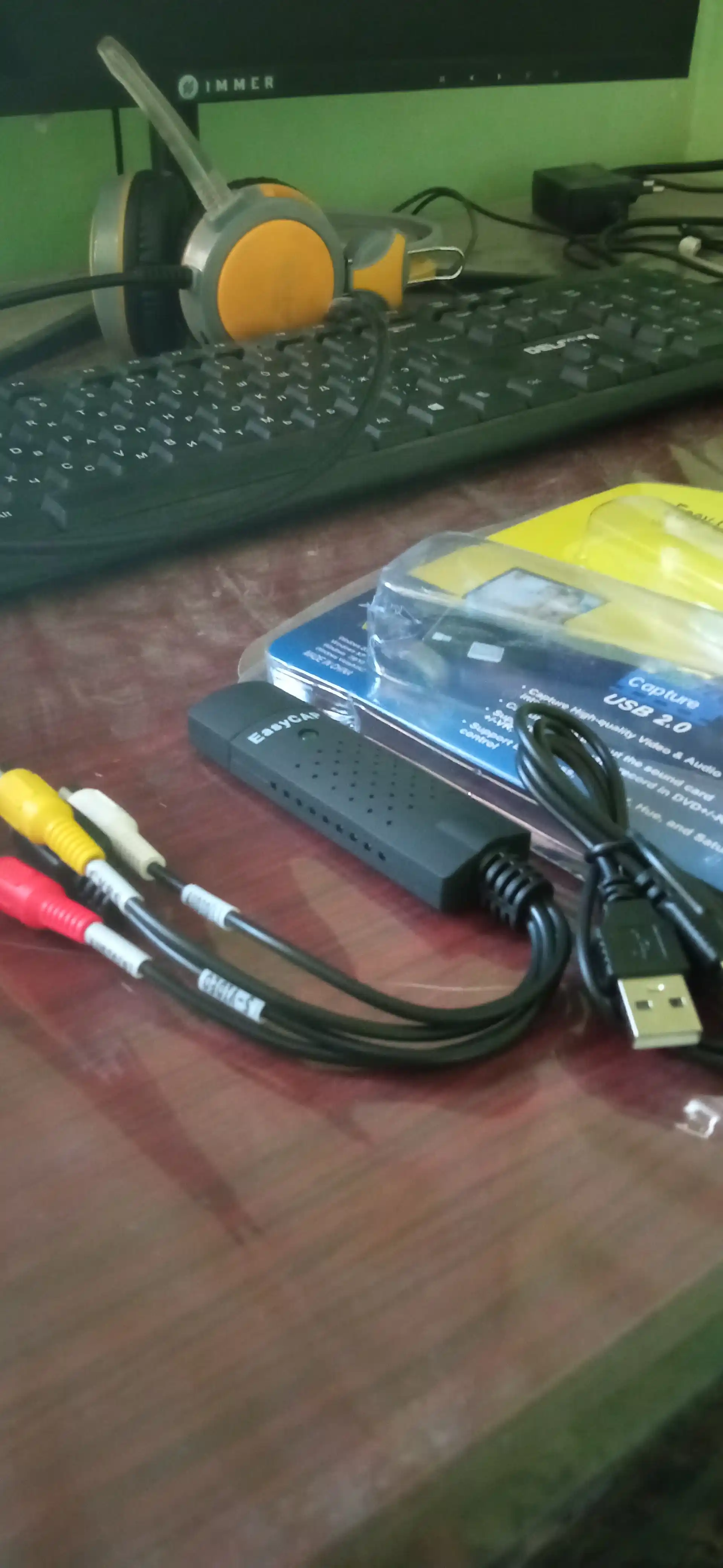 USB video yozib olish EasyCAP USB 2.0 — AV dan kompyuterga videoni raqamlashtirish