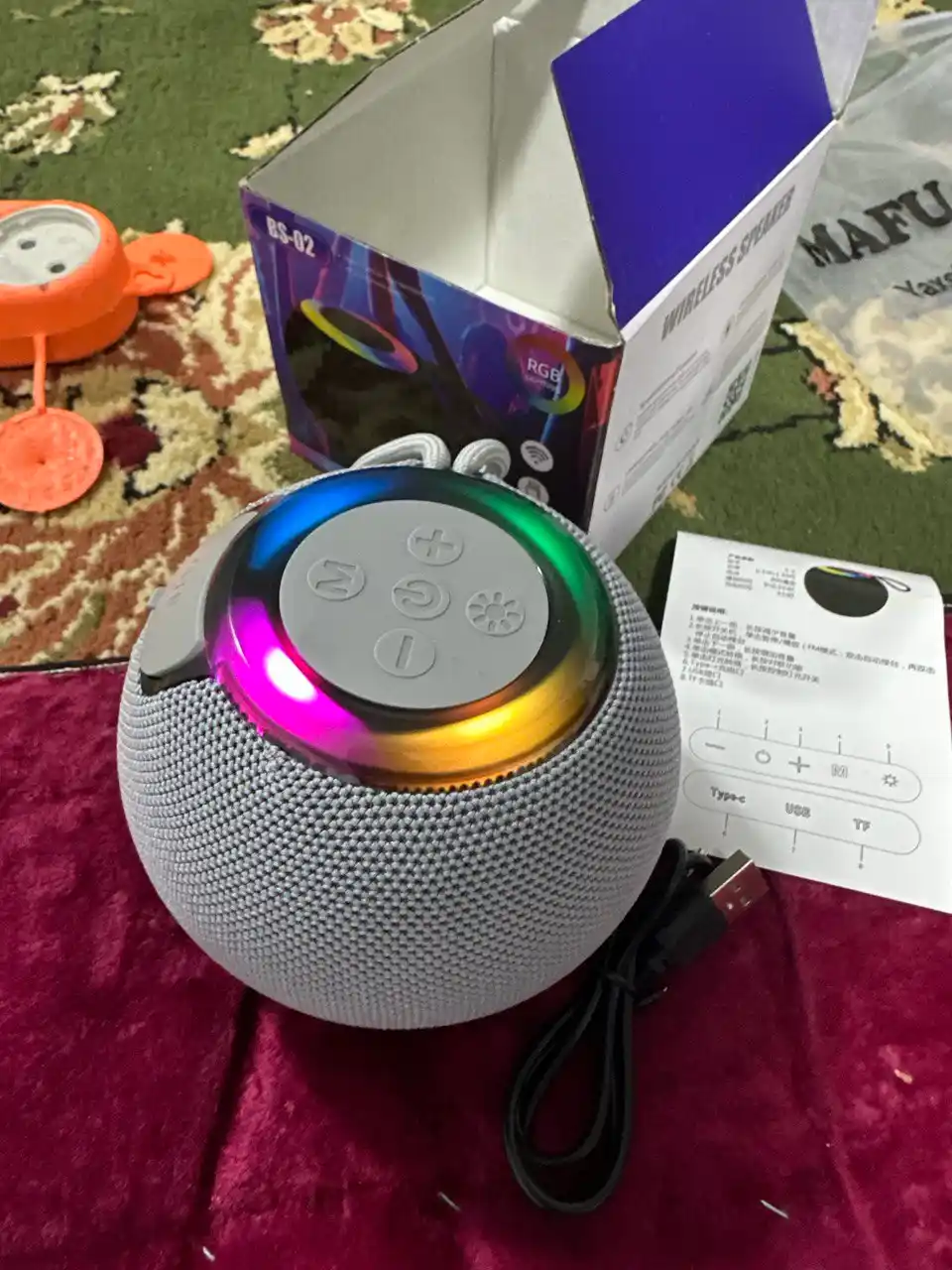 Bluetooth portativ kolonka  Kuchli ovoz, 5 soatgacha ishlaydi, TF/microSD
