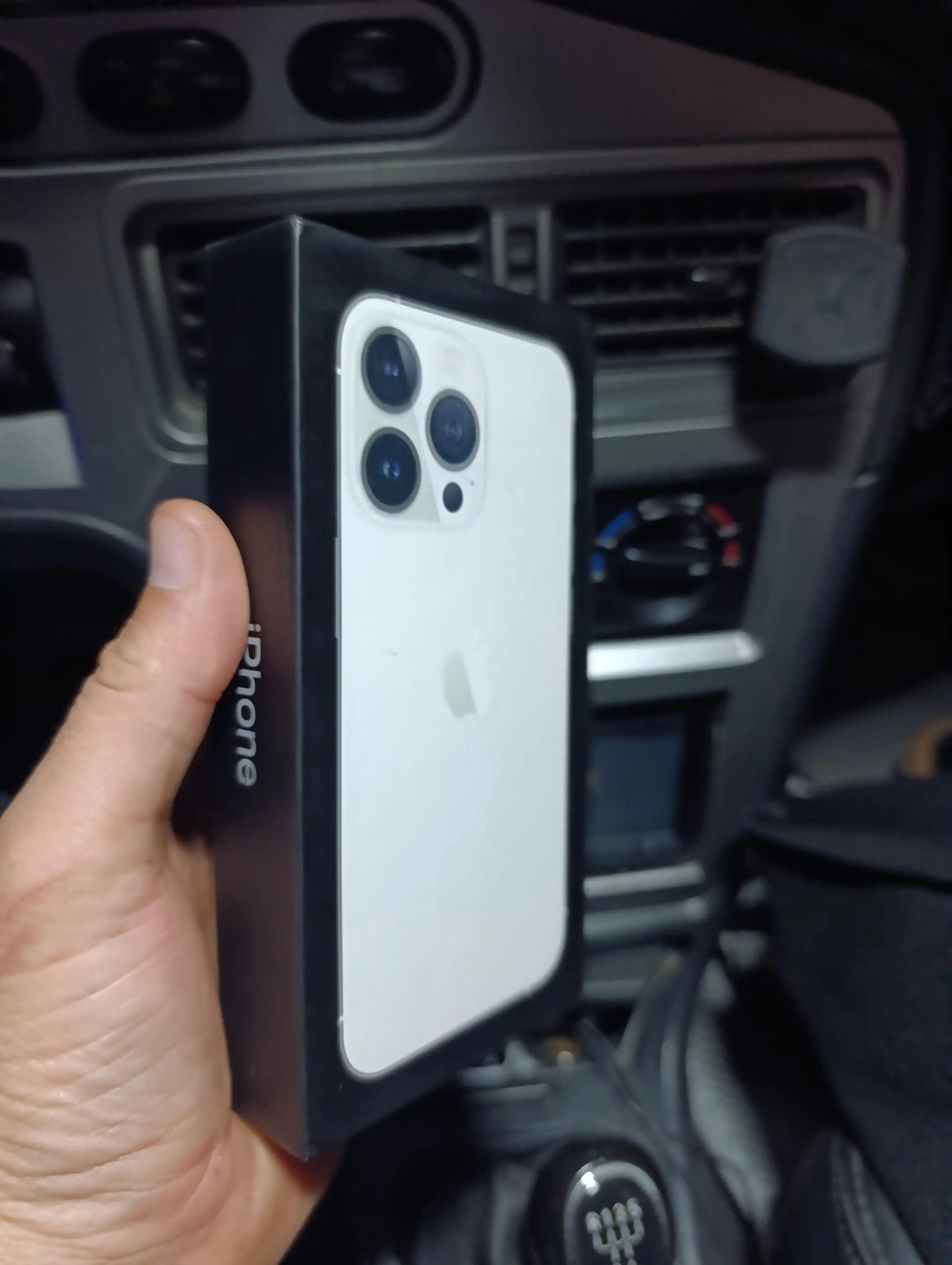 Smartfon Apple iPhone 13 Pro,128/256GB Blue, SIM+sim, g‘ilof va shisha sovg‘a sifatida