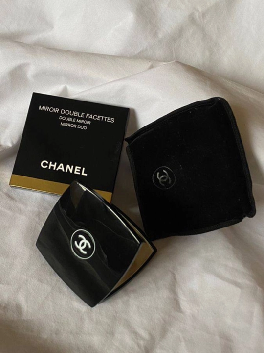 Зеркало CHANEL, карманное, зеркальце, увеличительное, двухстороннее складное, для макияжа