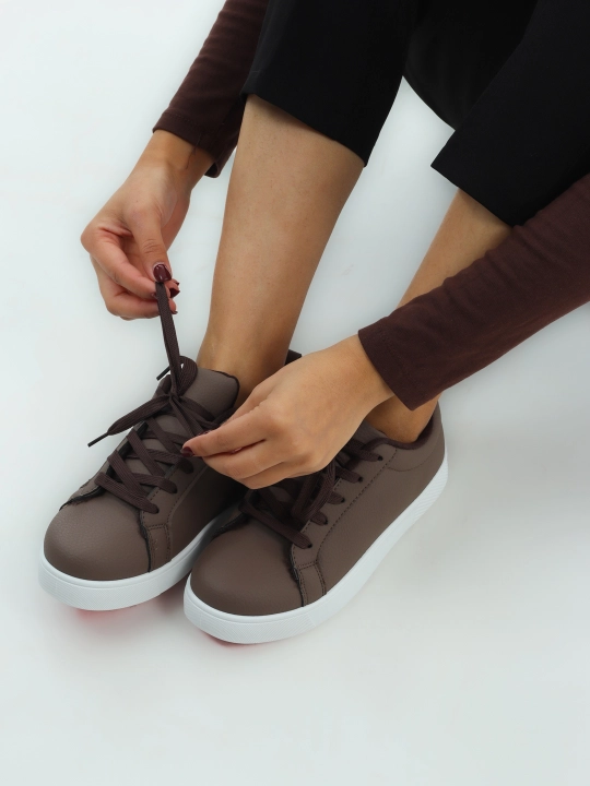 Ayollar uchun ichki mo‘ynali Louboutin kedlari, o‘lchamlar 36–41