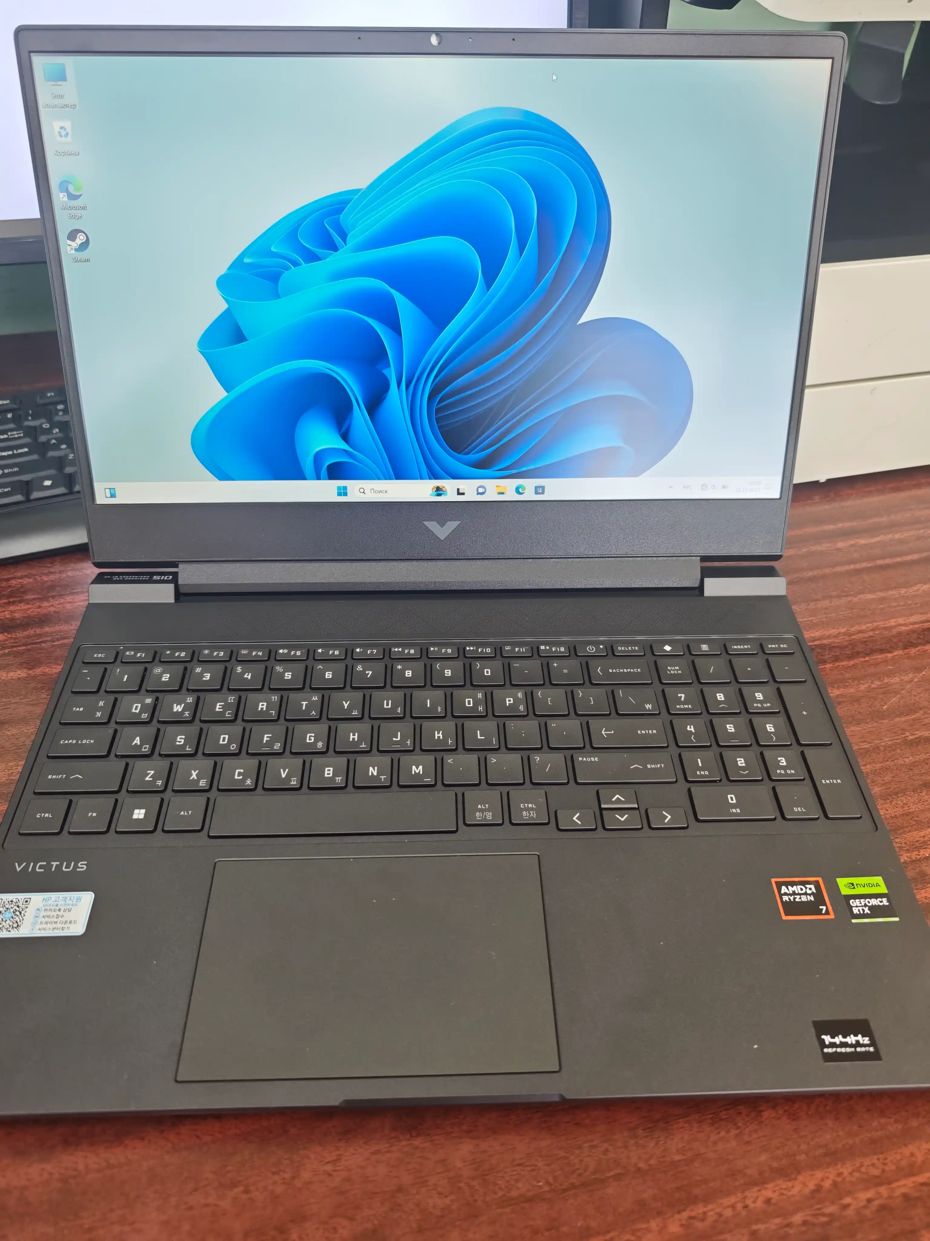 Ноутбук HP Victus Ryzen 7 8845HS DDR5 16/512 SSD RTX 4060 8GB 15.6FH.D IPS 144HZ