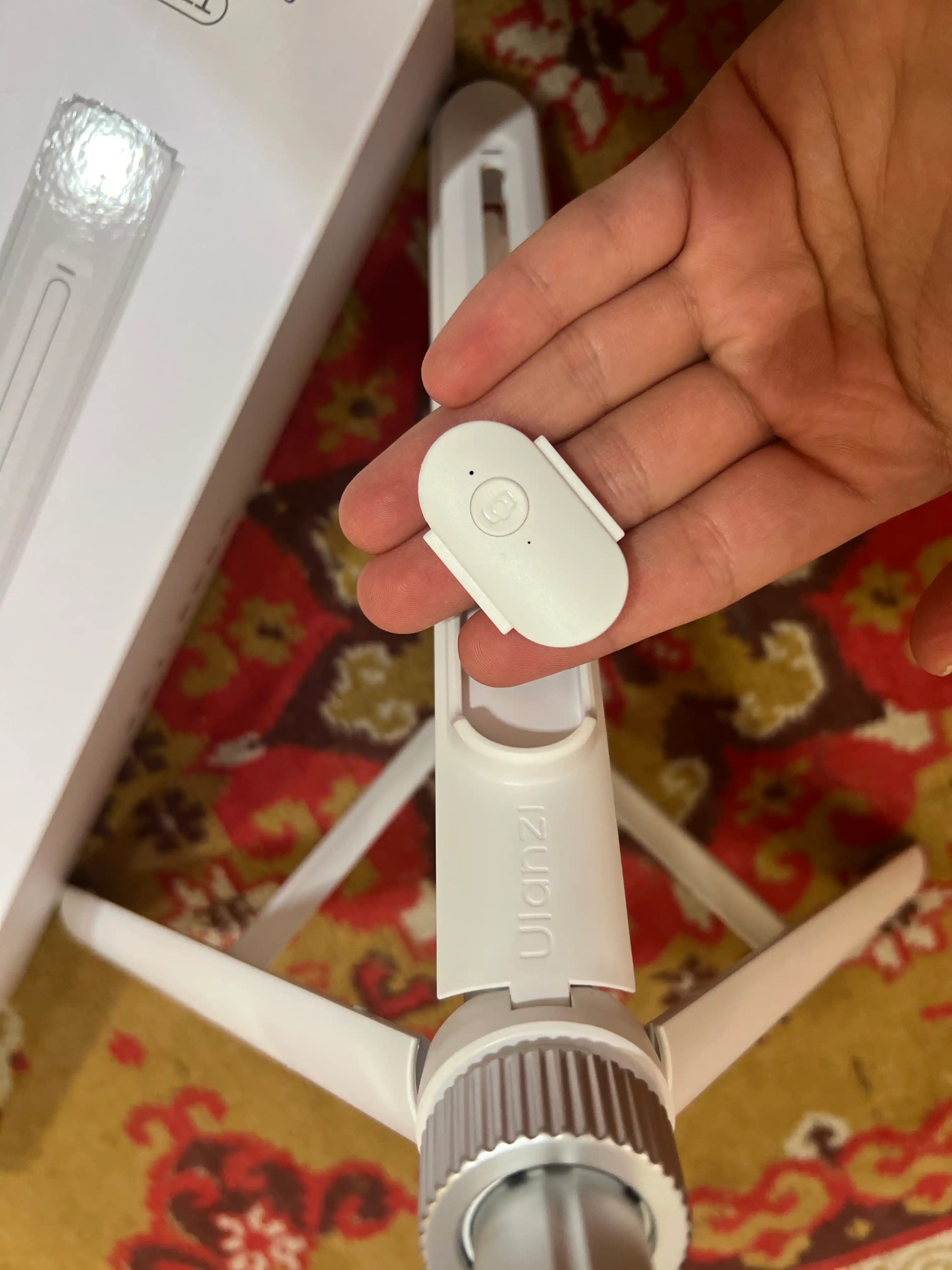 Ulanzi TT88 MagSafe — селфи-палка 4 в 1, 144 см, с пультом и креплением Cold Shoe
