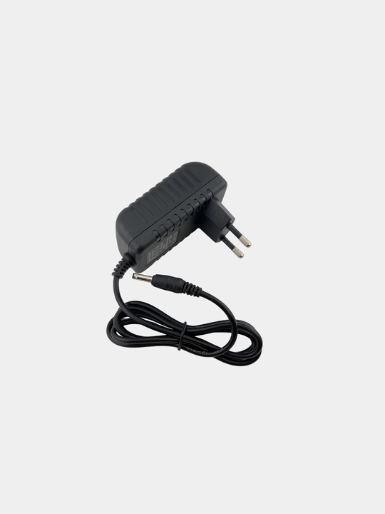 Elektronika uchun AC/DC 5V 2A tarmoq adapteri