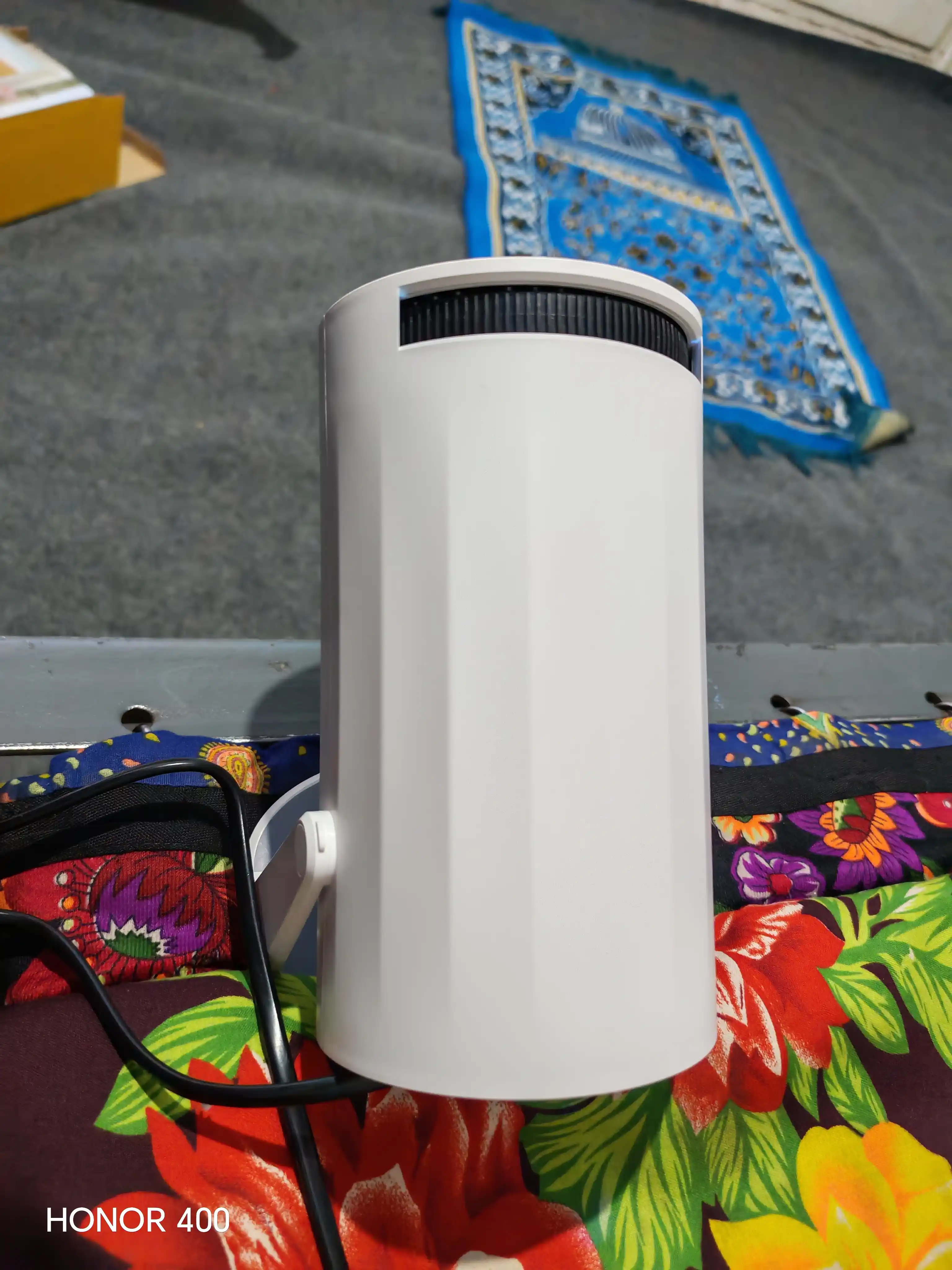 Смарт проектор HY 300 A, X8 для домашнего кинотеатра Smart, портатибвный, Wi-Fi, Android