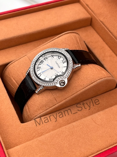 Женские наручные часы Cartier на любой стиль, в подарочной коробке — MARIAMS-22W0060-БЕЛЫЙ