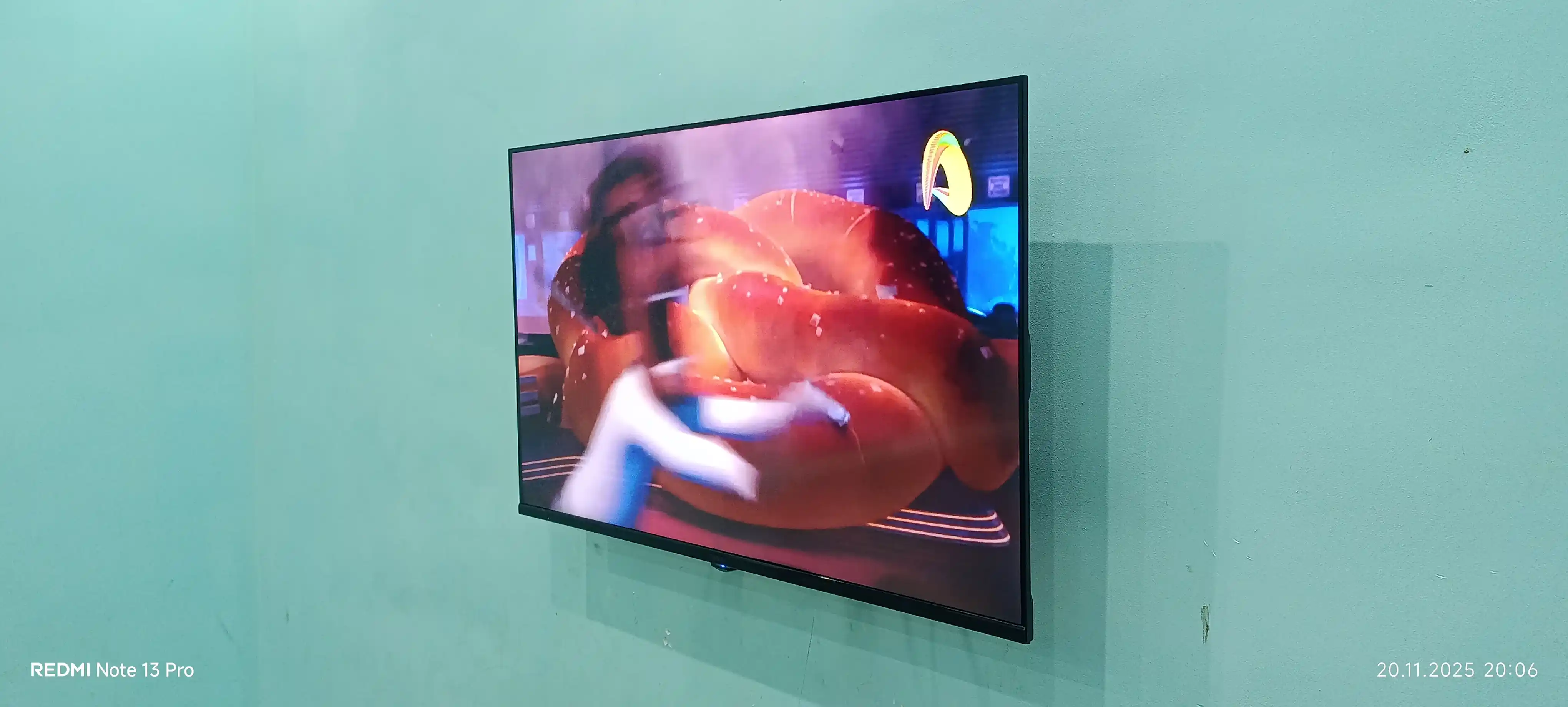 Телевизор QLT 43" 43FA2