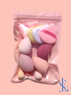 Розовый