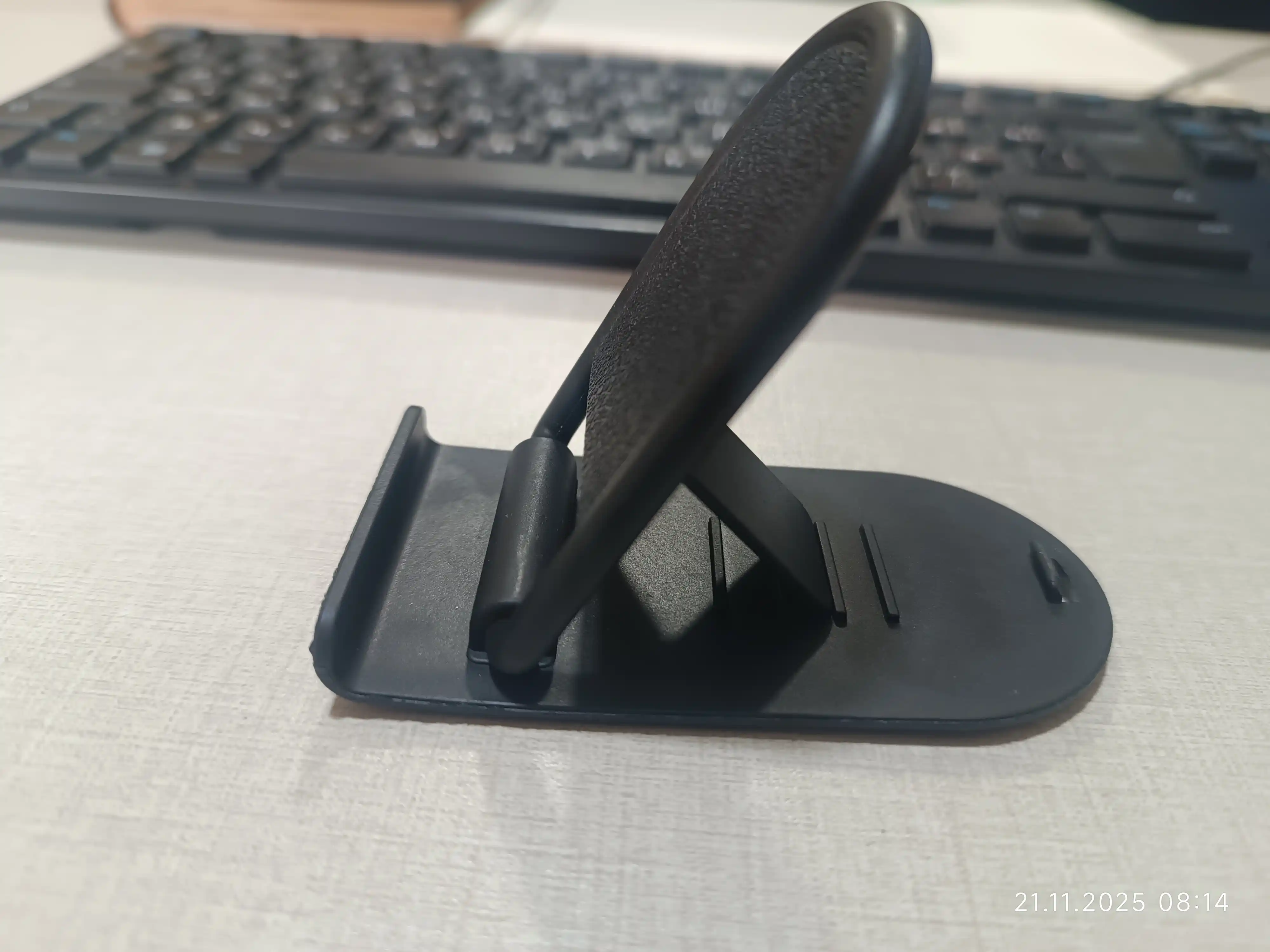 Telefon va planshetlar uchun, yig'iladigan mini tagkursi