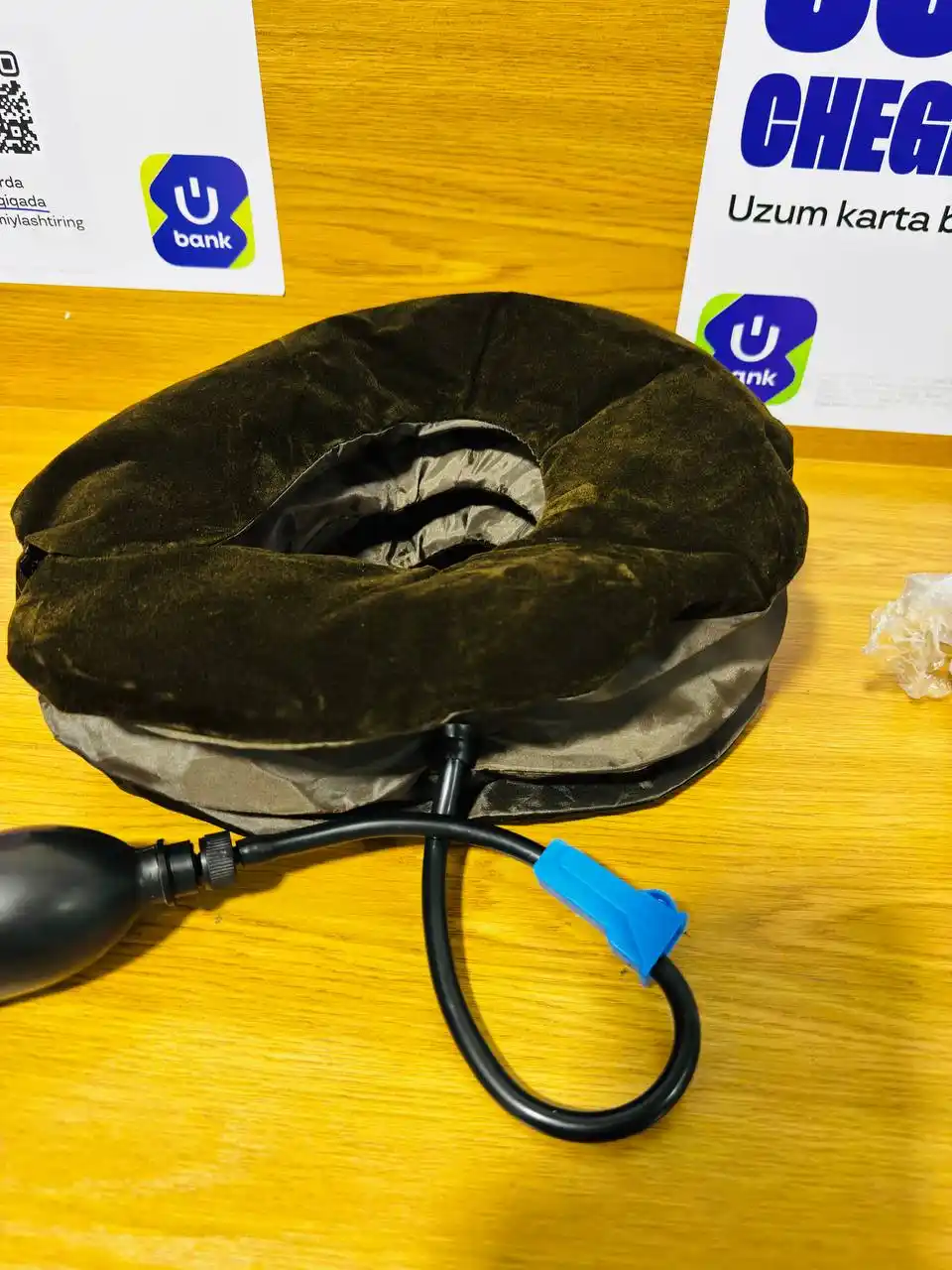 Bo‘yin uchun shishirilgan ortopedik yostiq "Tractors For Cervical Spine"