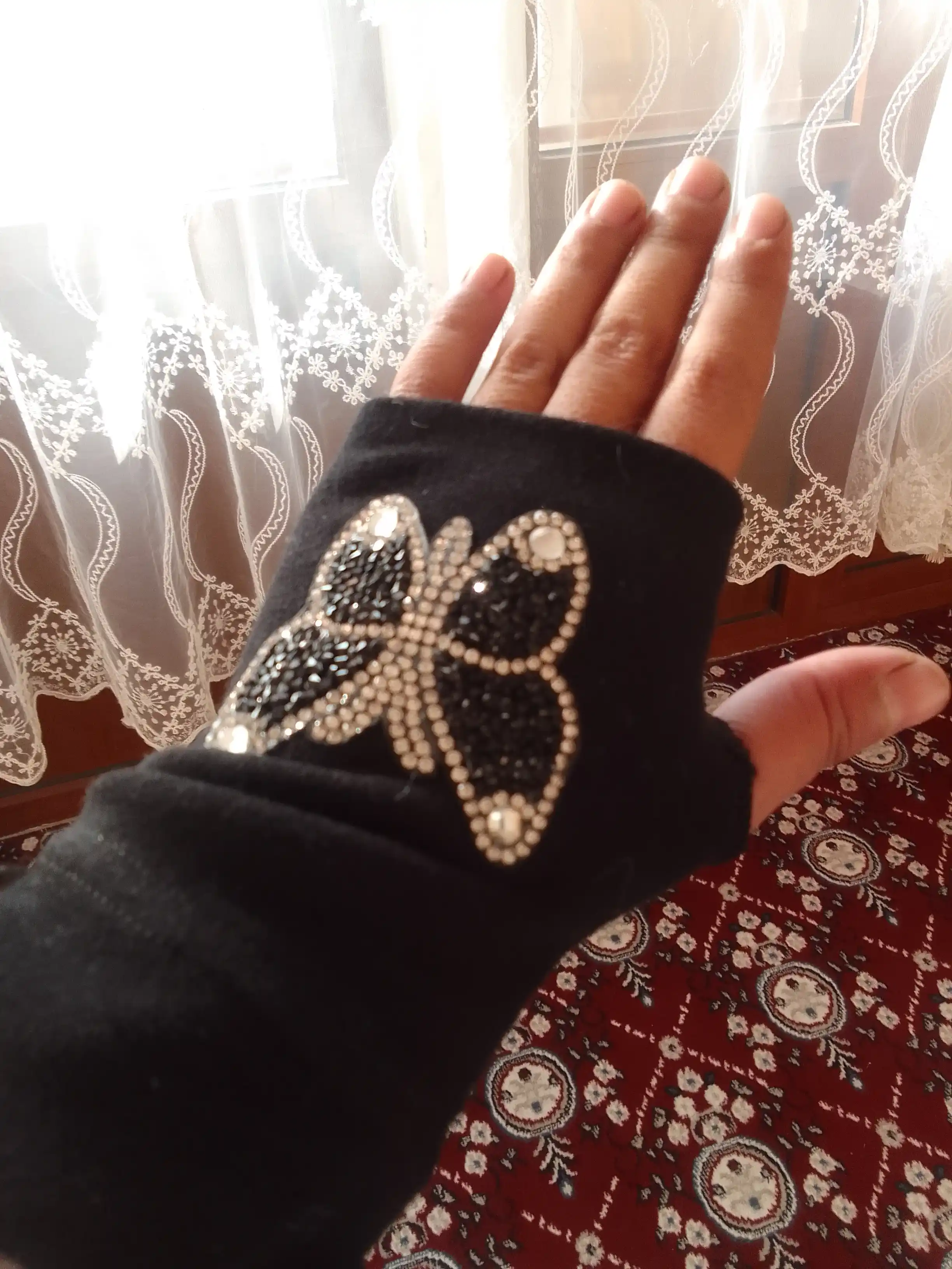 Qishki qo‘lqoplar, mitenlar, barmoqsiz, ayollar uchun