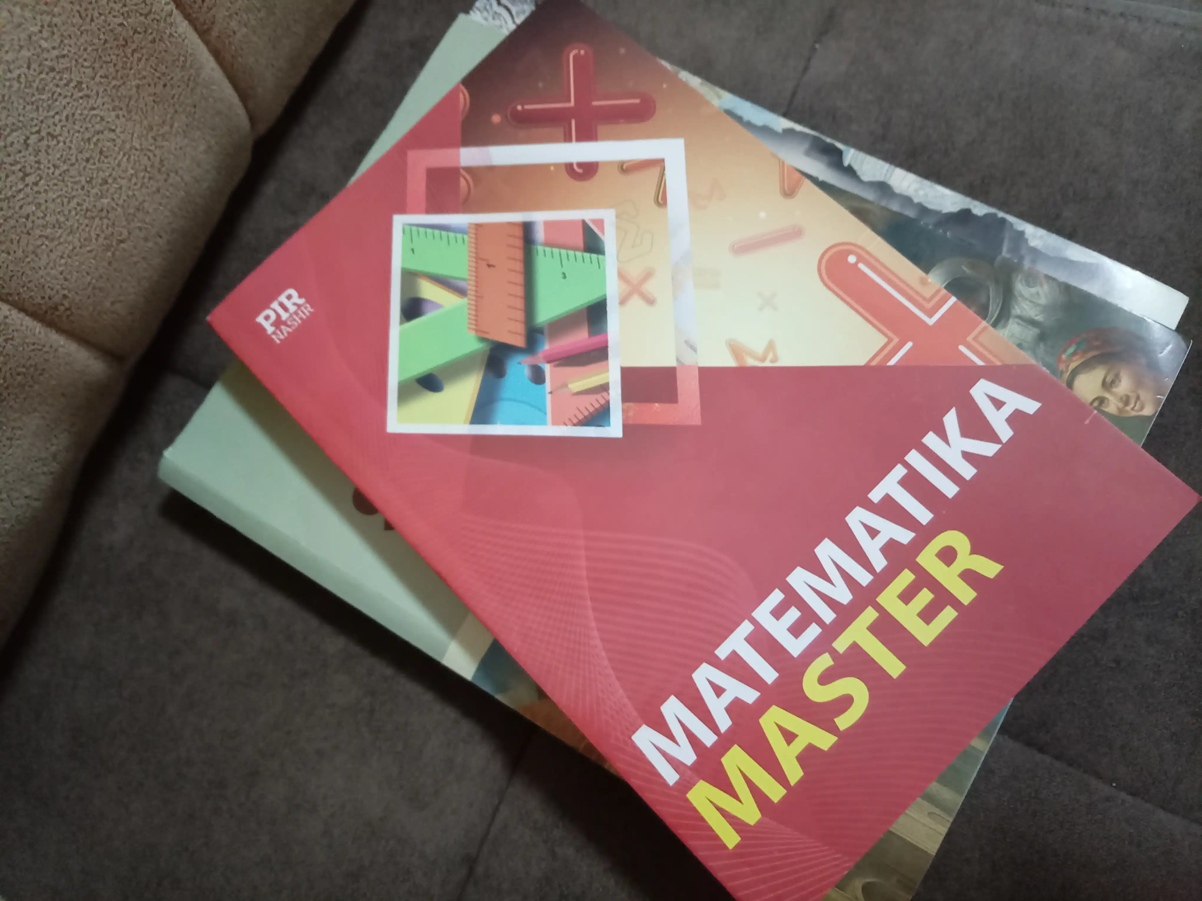Математика Мастер тестовый сборник. Ж.С.Тошполатов. На узбекском языке