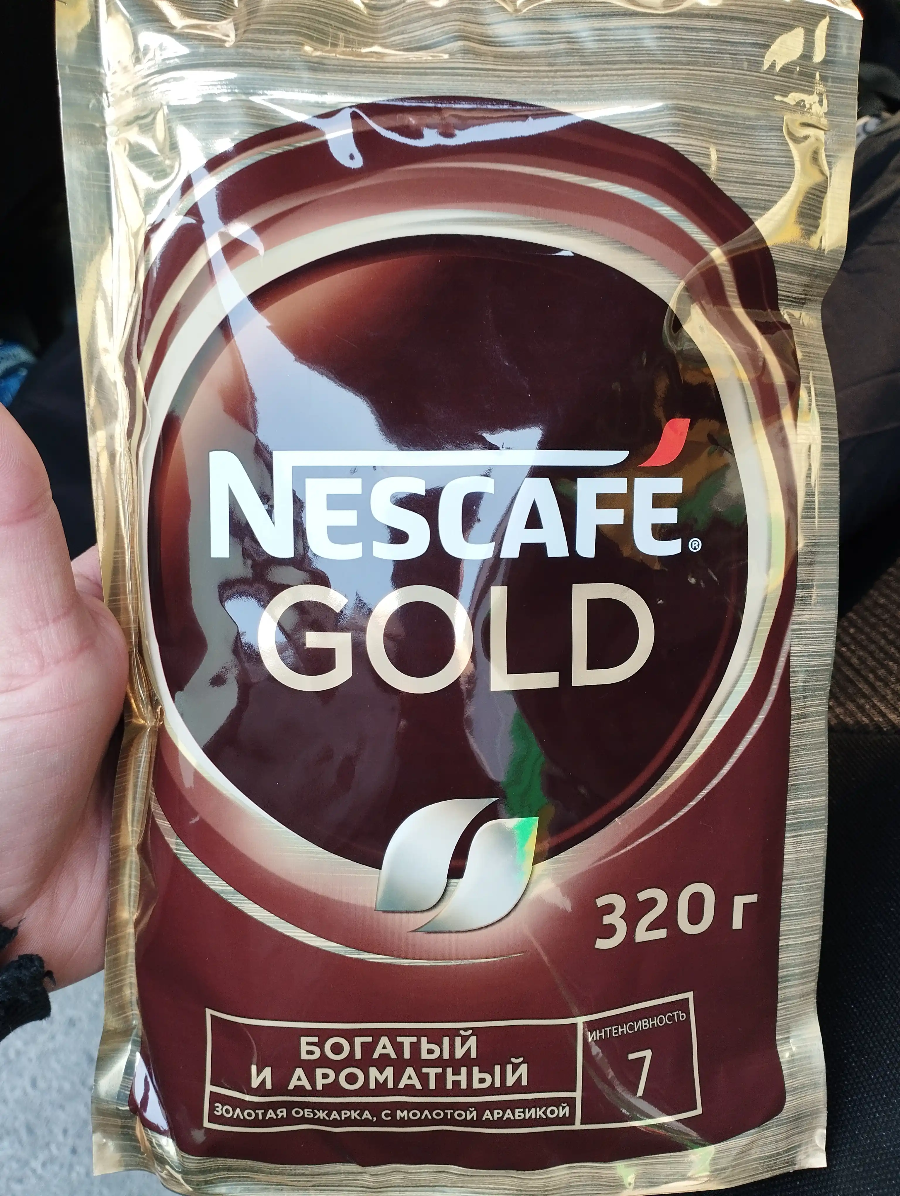 Растворимый кофе Nescafe Gold, 320 г