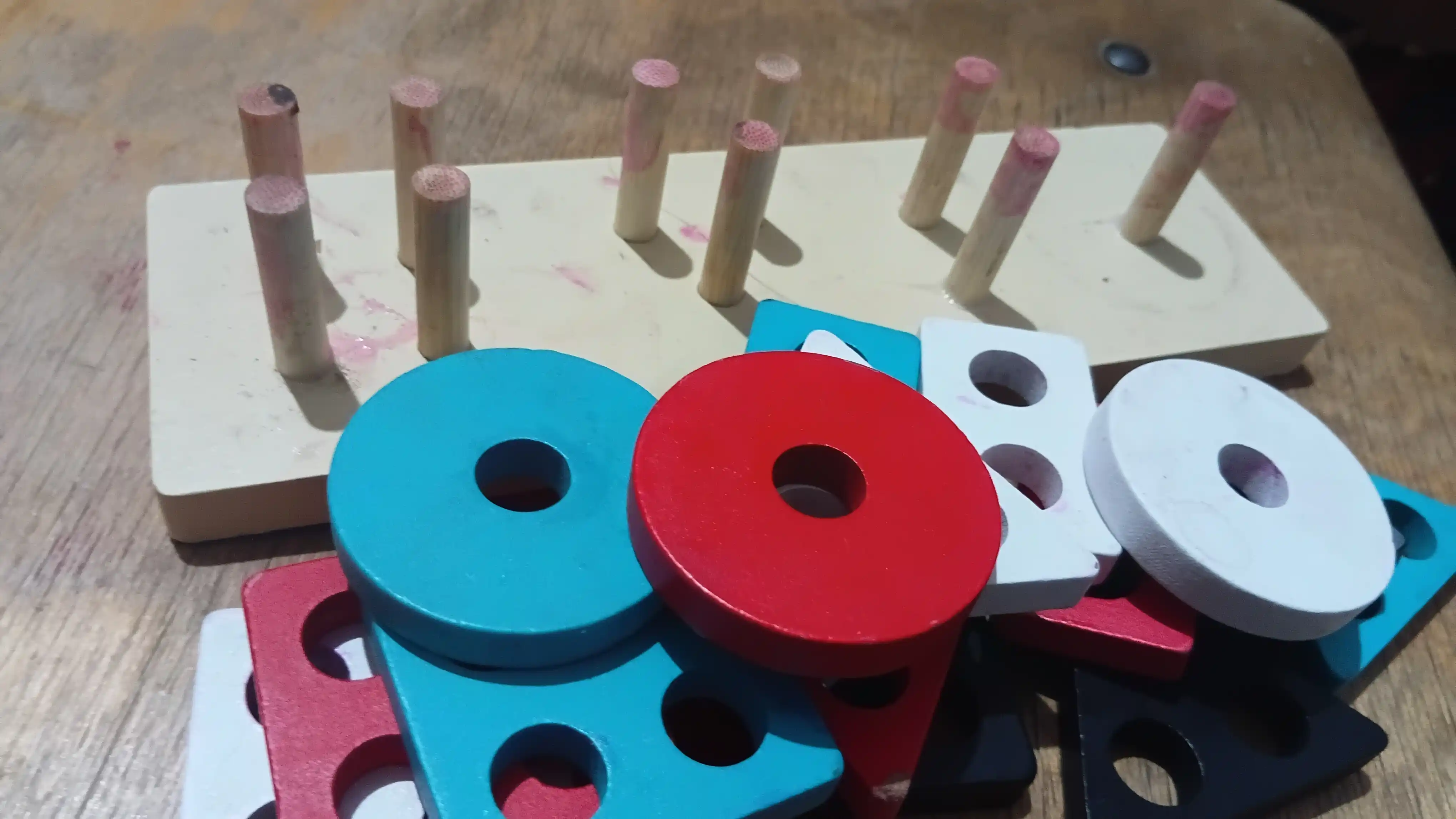 Yog'och o'quv o'yinchoq, jumboq, bolalar uchun, sorter, montessori, piramidalar