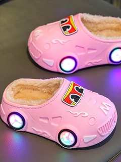 Розовый