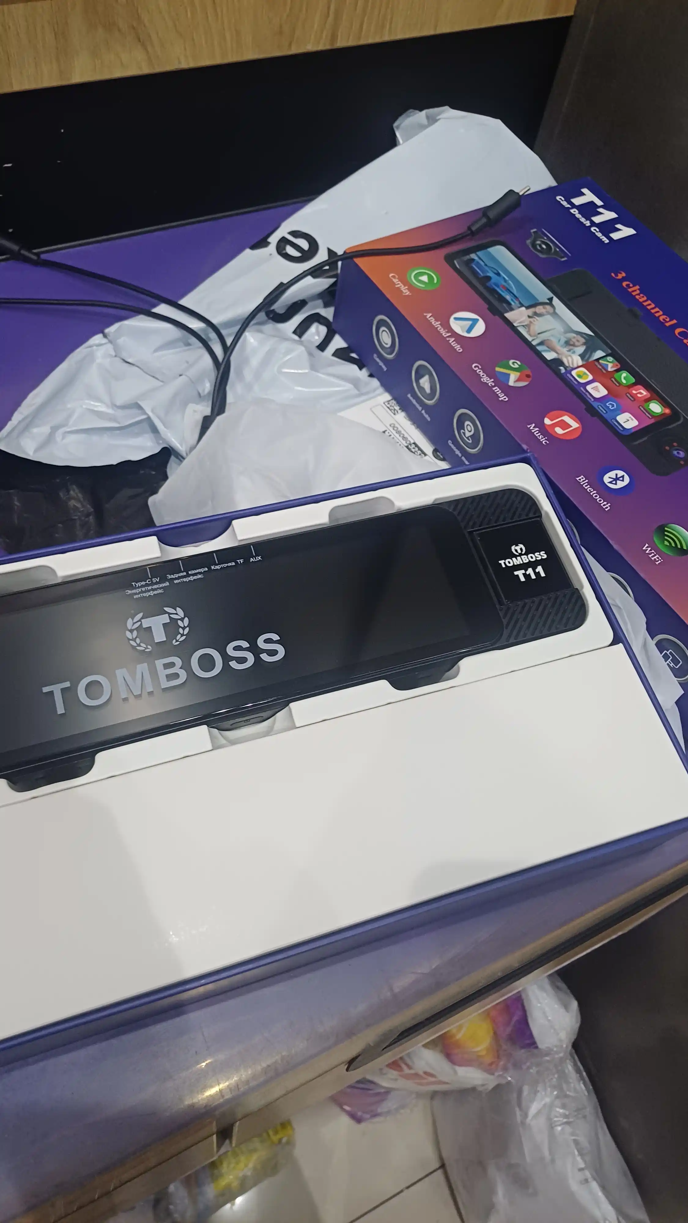 Видеорегистратор 3 камеры, Автомобильный видеорегистратор TOMBOSS T11, Wi-Fi наблюдение