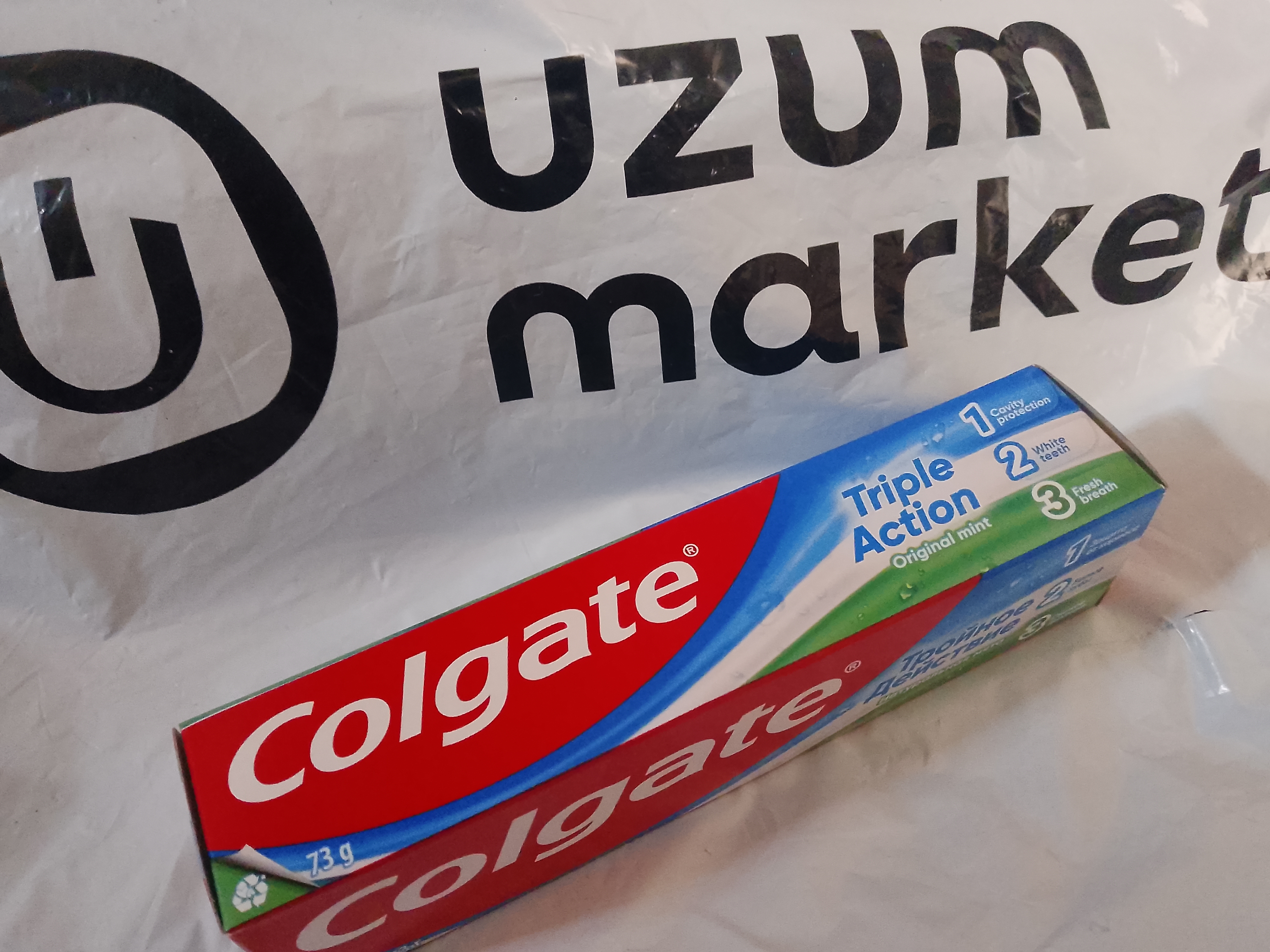 Colgate uch tomonlama ta’sirli tish pastasi Kariyesdan himoya qilish uchun tabiiy yalpiz, 50 ml