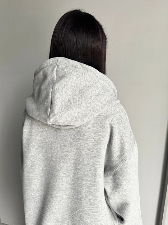 Ayollar uchun kapyushonli zip-hudi