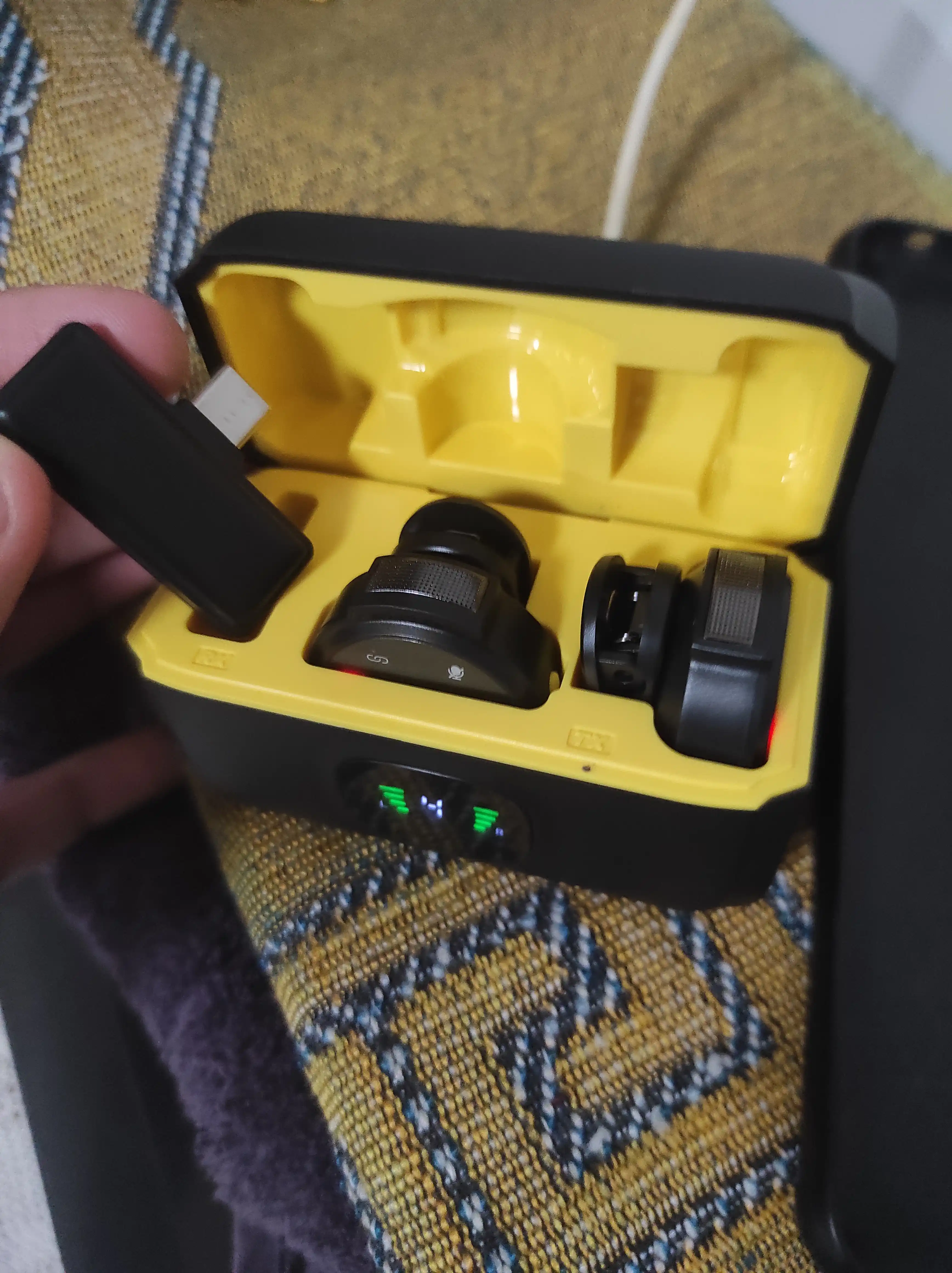 Simsiz petlichkali mikrofon, 2 tasi 1 da, iPhone va Android uchun, Type-C va Lightning