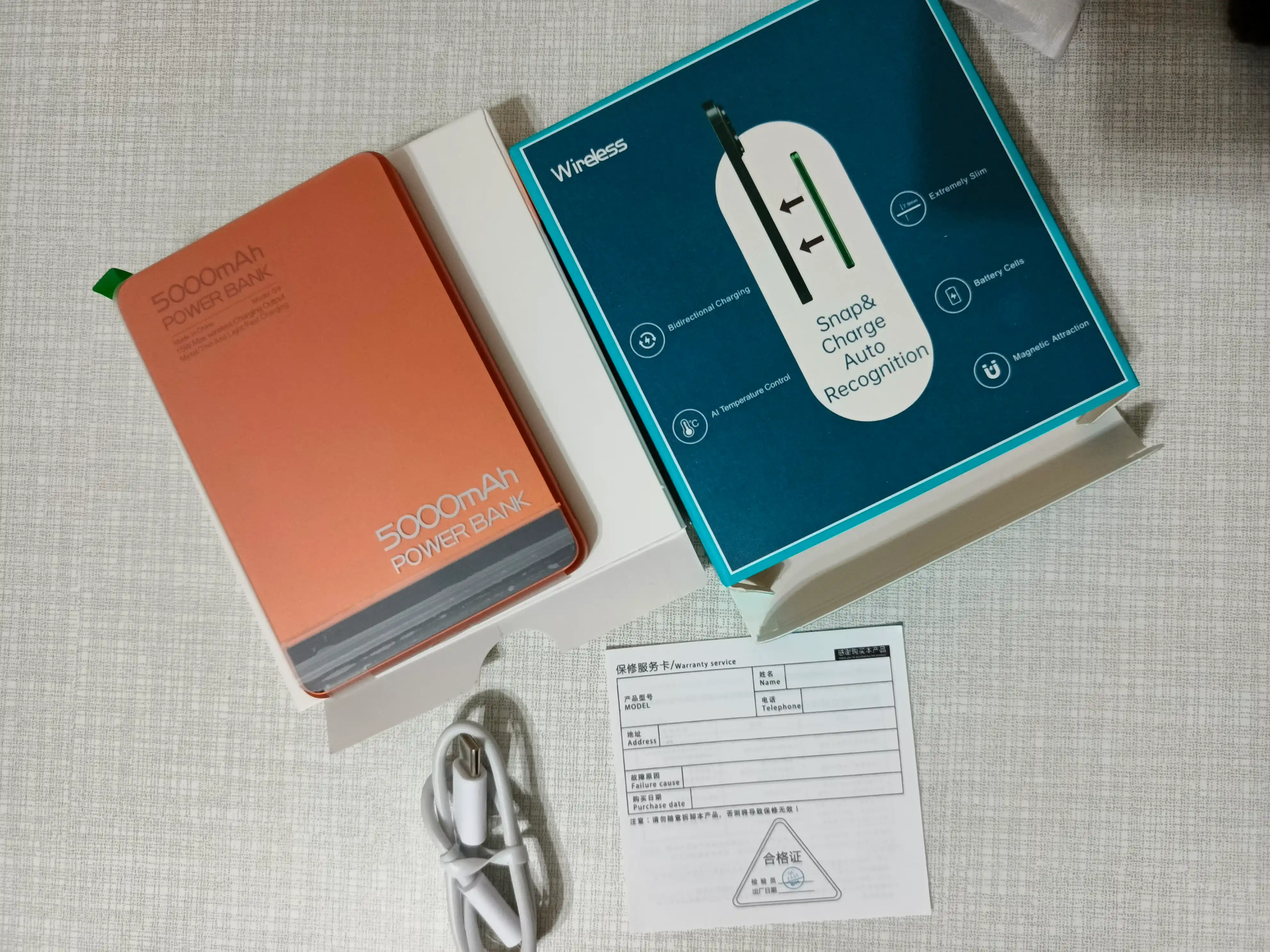 Snap & Charge Power Bank 10000 mAh magnitli, simsiz, auto aniqlovchi zaryadka qurilmasi