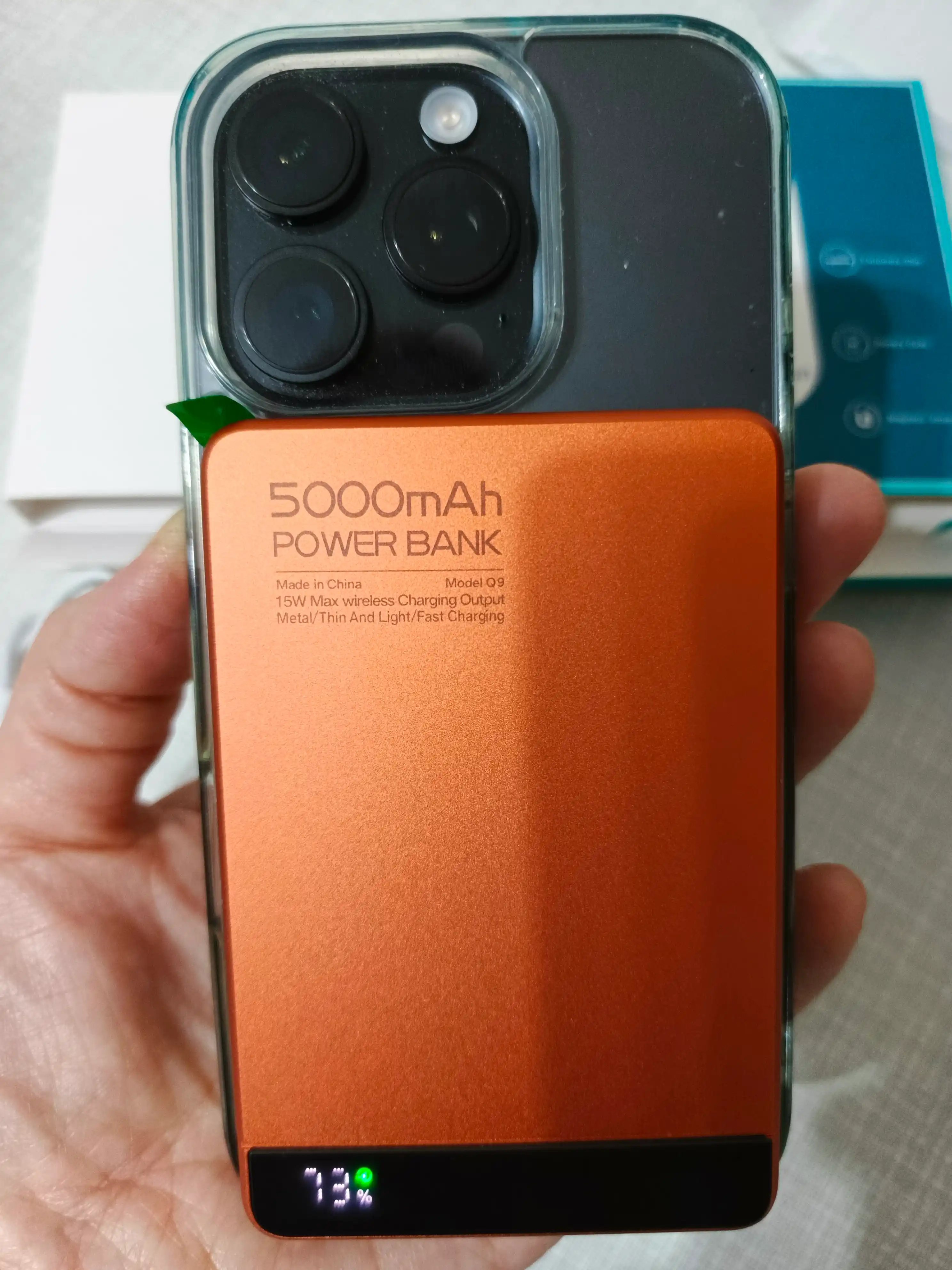 Snap & Charge Power Bank 10000 mAh magnitli, simsiz, auto aniqlovchi zaryadka qurilmasi