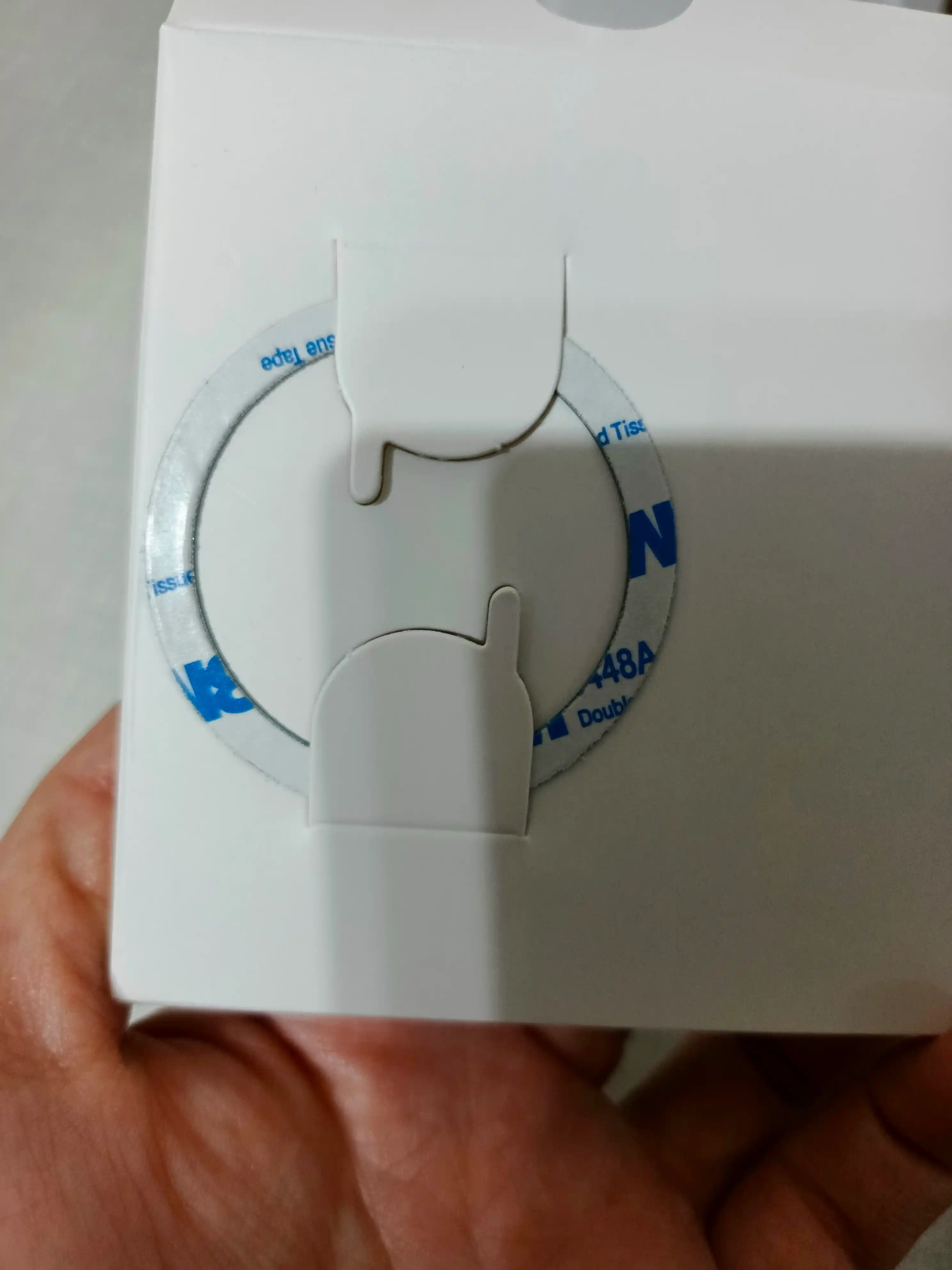 Snap & Charge Power Bank 10000 mAh magnitli, simsiz, auto aniqlovchi zaryadka qurilmasi