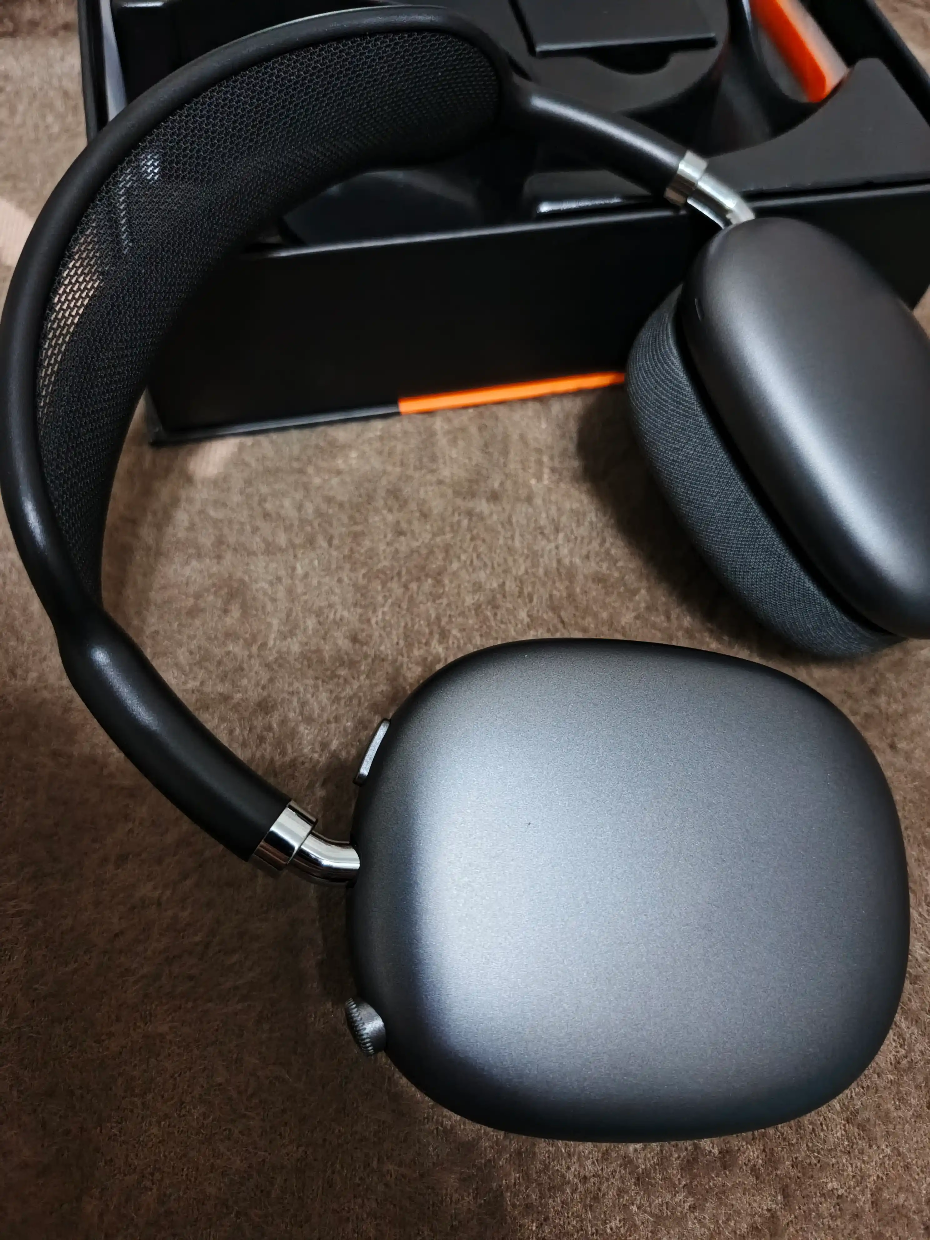 AMAYA 680M Bluetooth Naushnik, ANC Shovqinni Bostirish, Kuchli Extra Bass, Qora