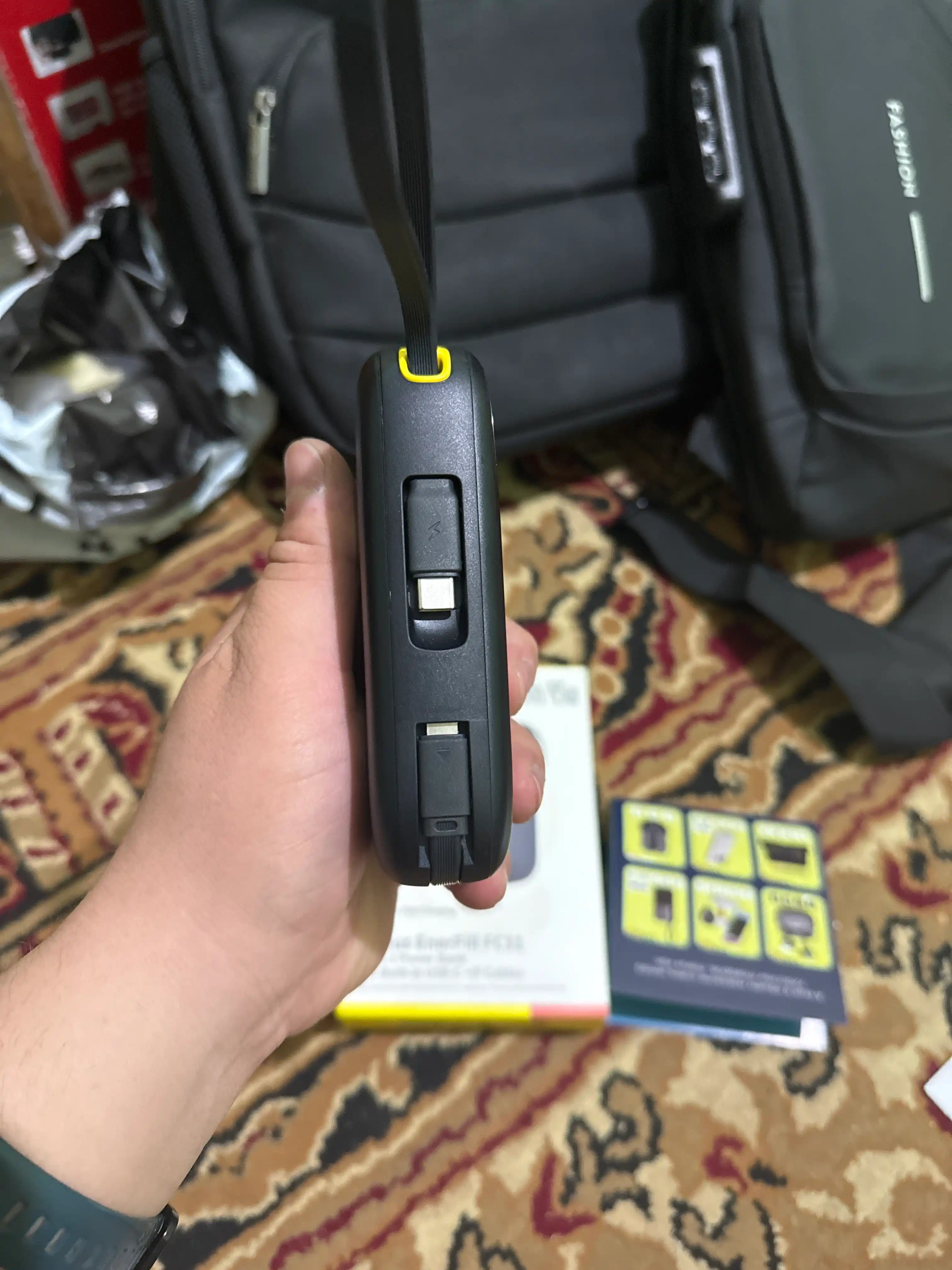 Baseus power bank QPow 3 45W EnerFill FC31, zaryadlash indikatori, o‘rnatilgan kabel bilan