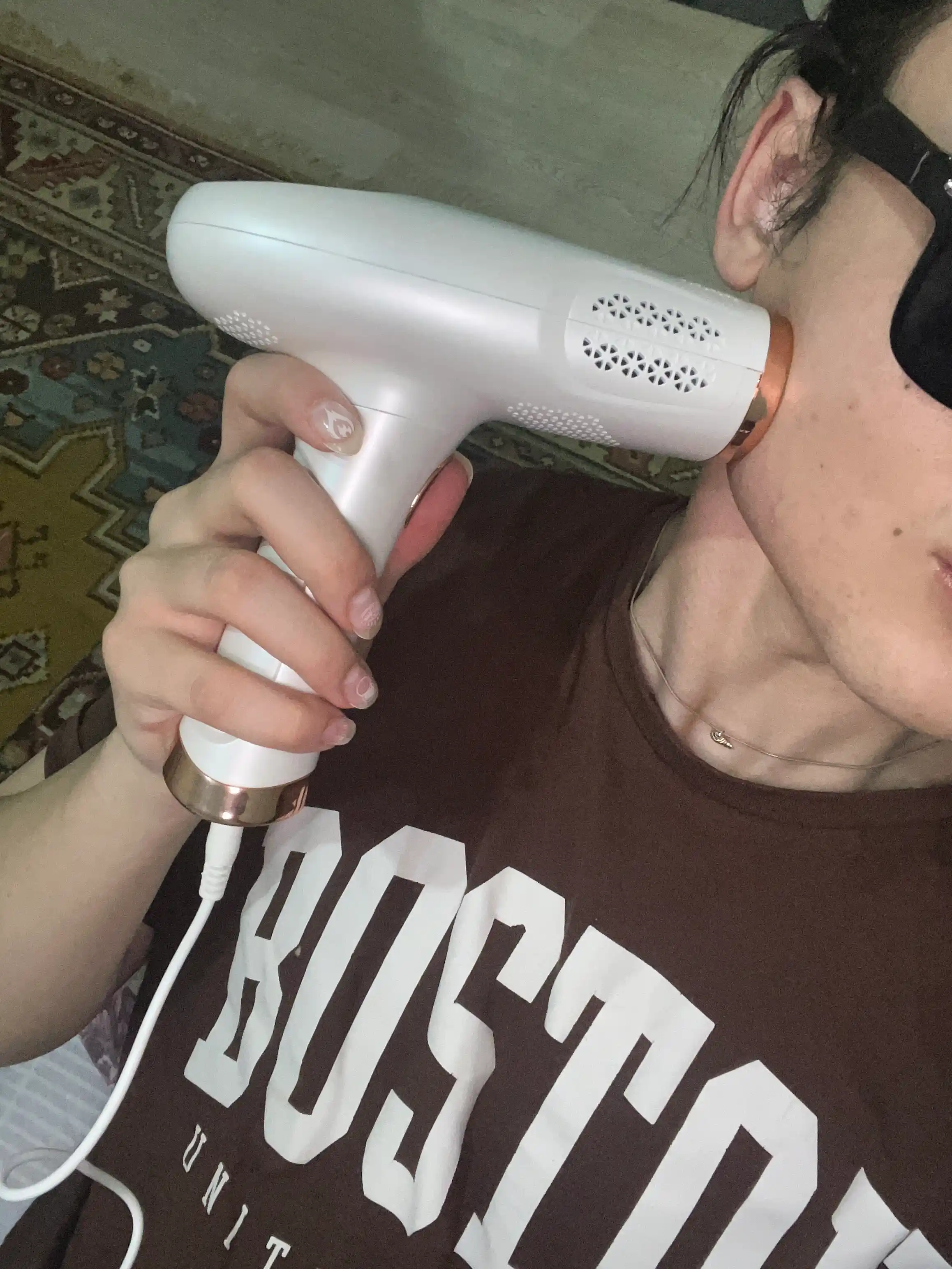 Sovitish effektiga ega ayollar lazerli fotoepilyatori