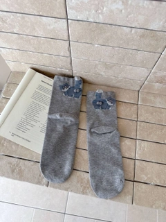 Тёмно-серый