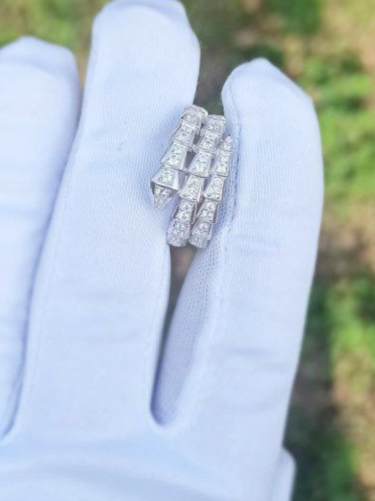 Серебряные кольца, серебро 925 пробы, (в форме змеи)