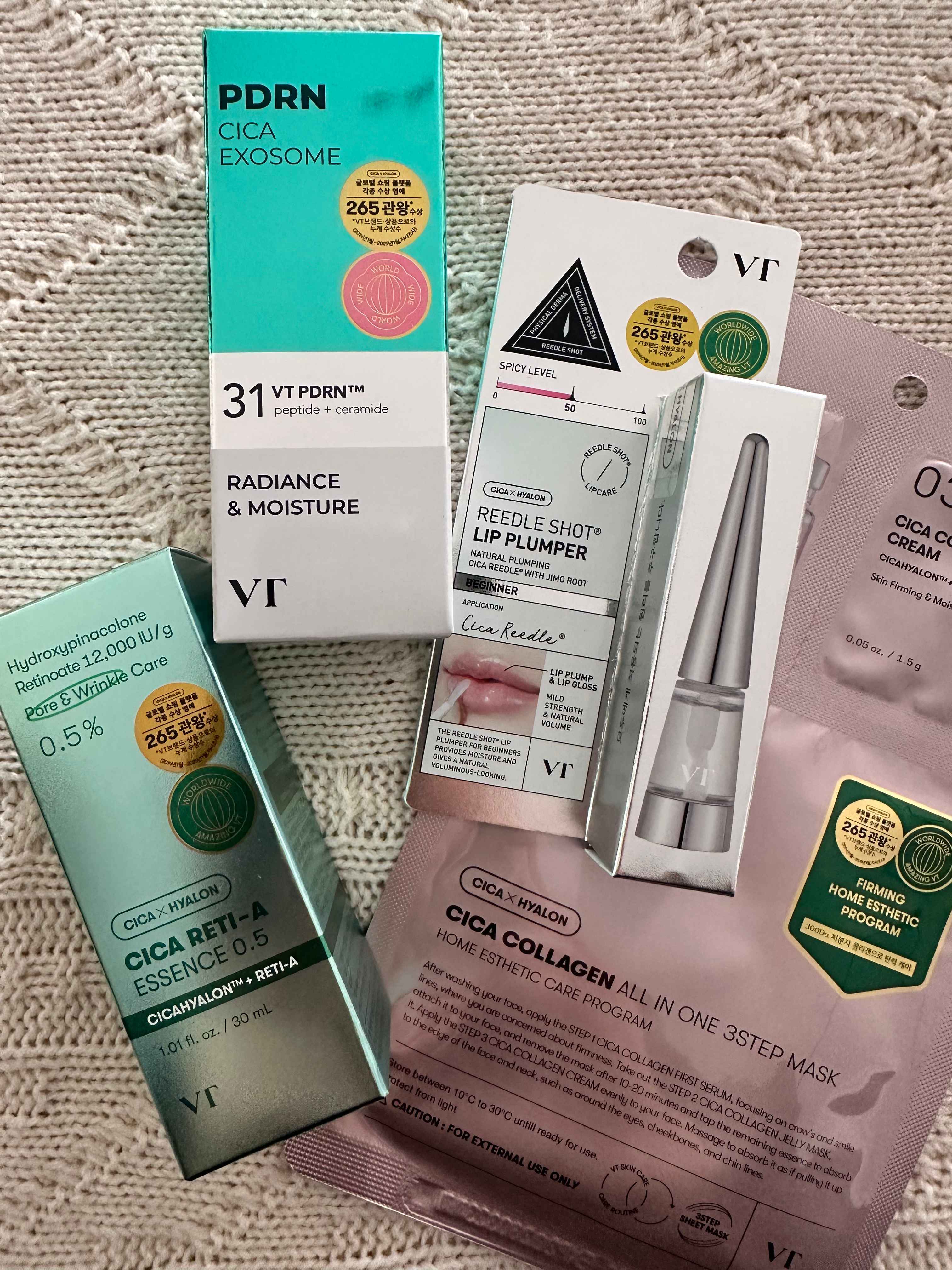 Плампер для губ VT Cosmetics Reedle Shot: объем с микроиглами, блеск и тинт, 6 видов