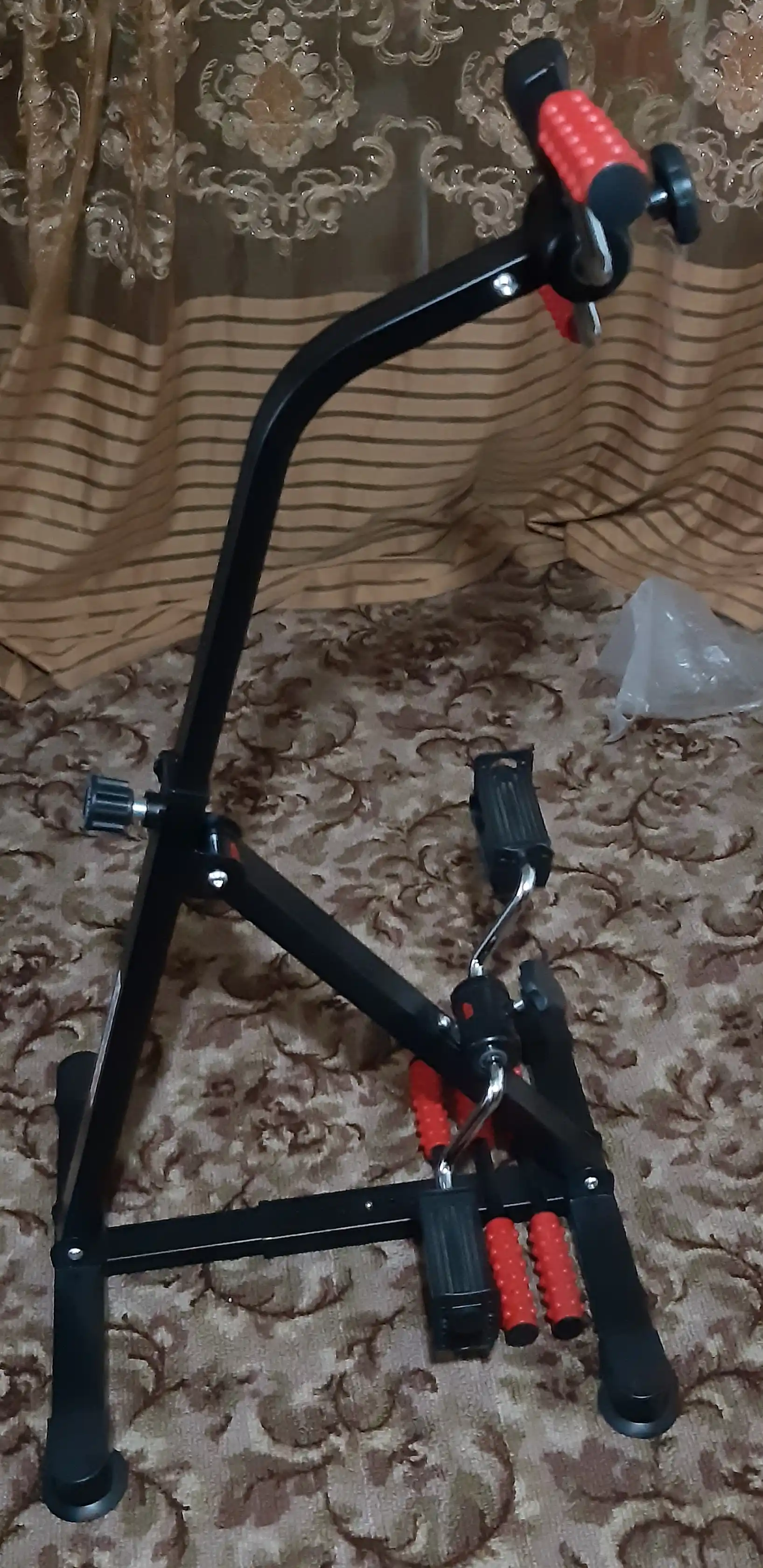 Oyoq va qo'llar uchun mashq velosipedi, massajchi mini velo