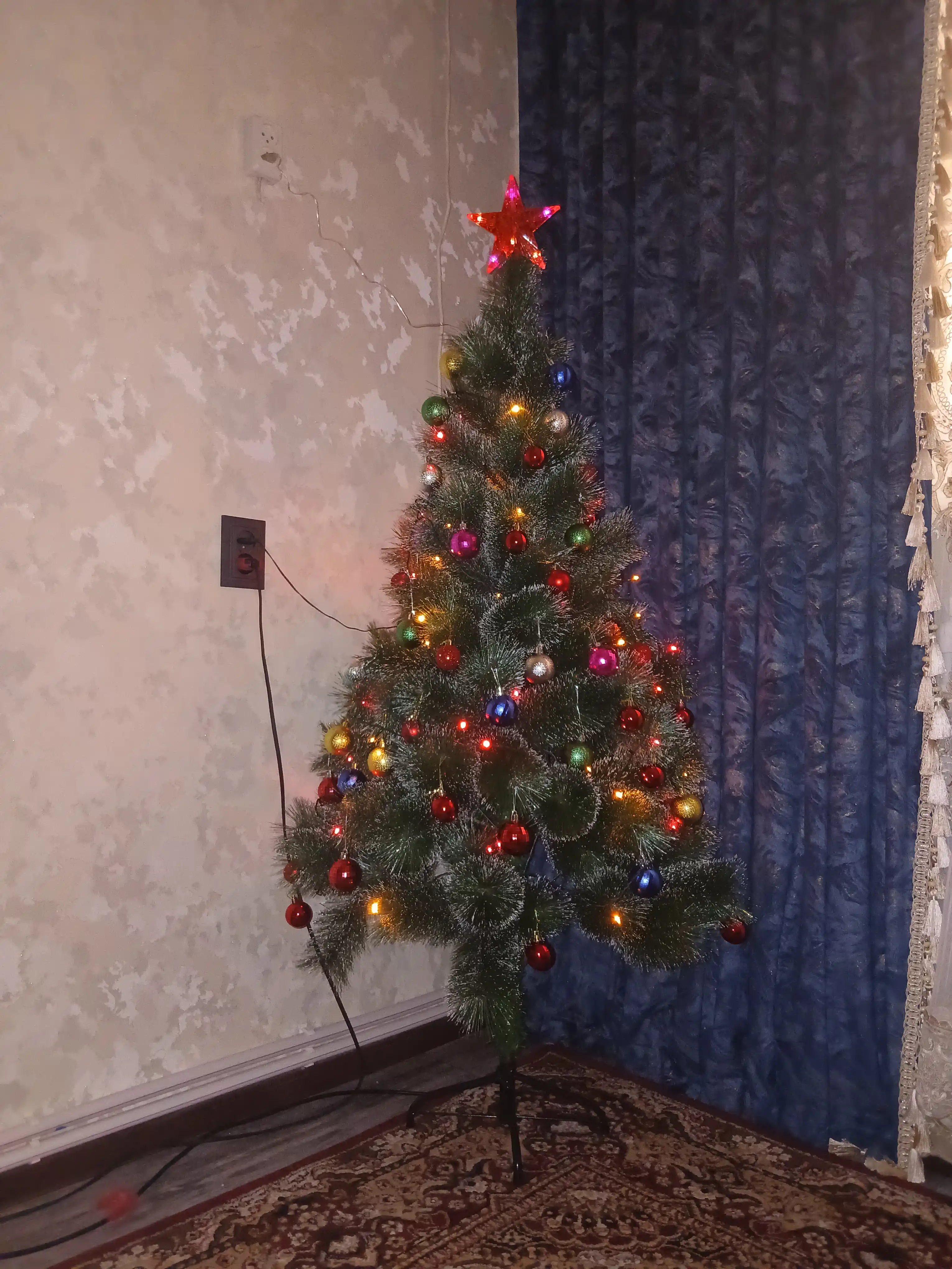 Yangi yil archasi va ichki bezatish uchun, svetodiod girlyanda, 8 rejimli, 5-10-20 m