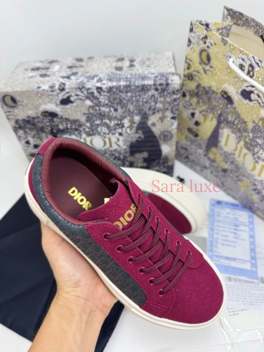 Dior uslubidagi ayollar krossovkalari - nafislik va qulaylik uyg‘unligi