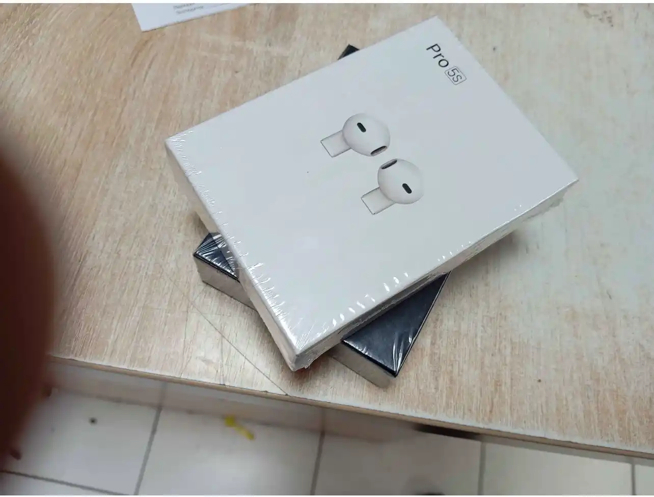 Simsiz quloqchinlar Pro 5s A.Pods